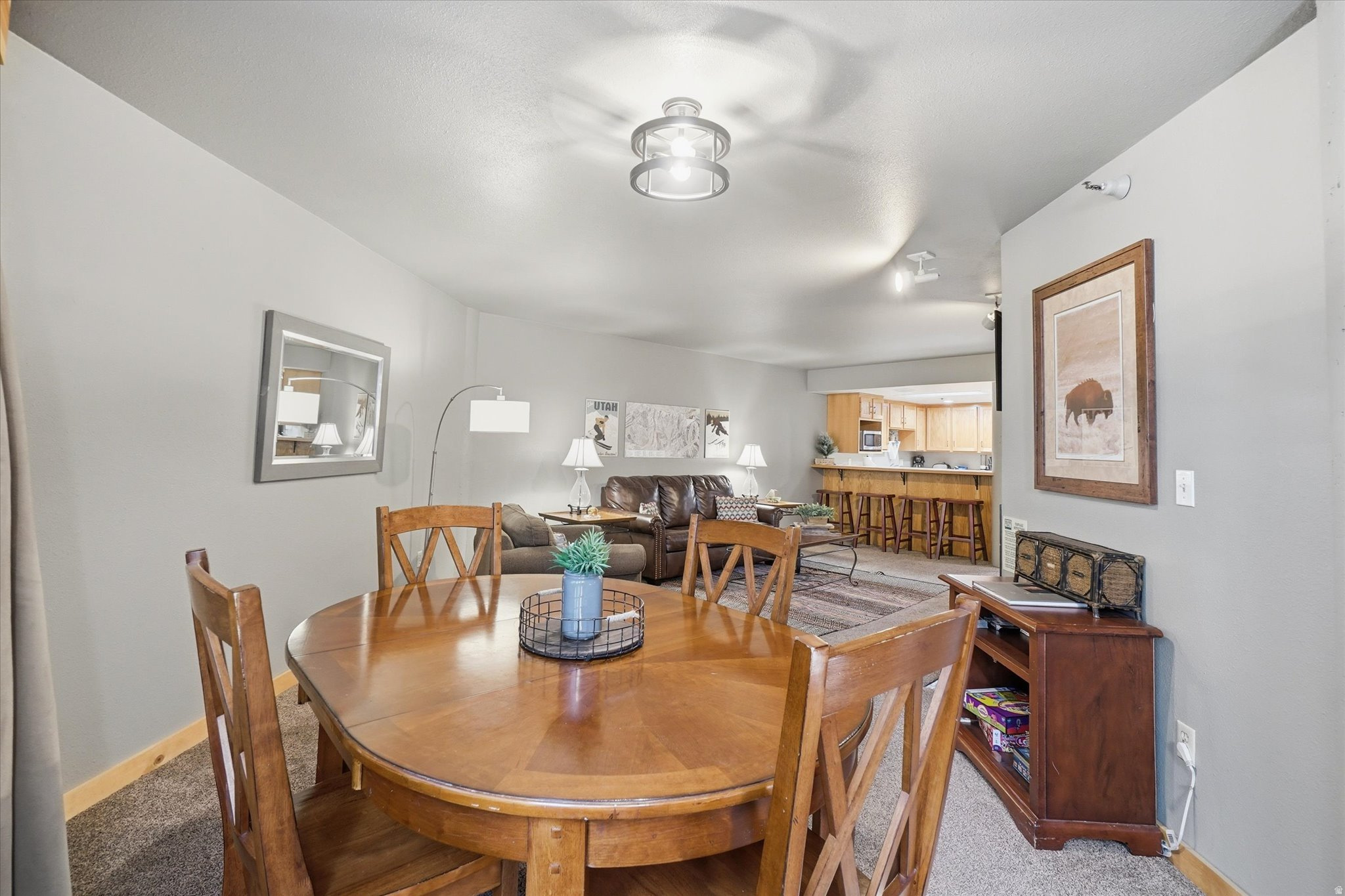 SILVER KING CONDOMINIUM - Residential