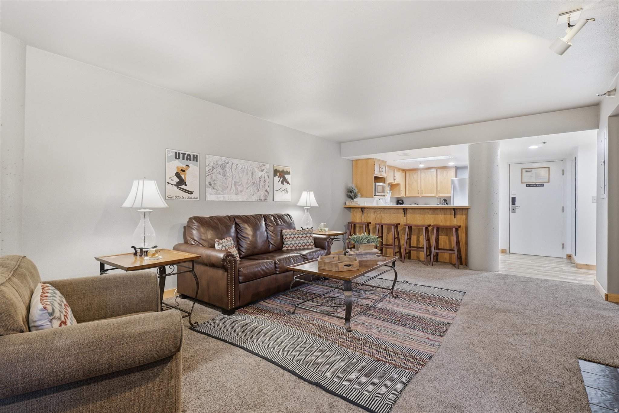 SILVER KING CONDOMINIUM - Residential