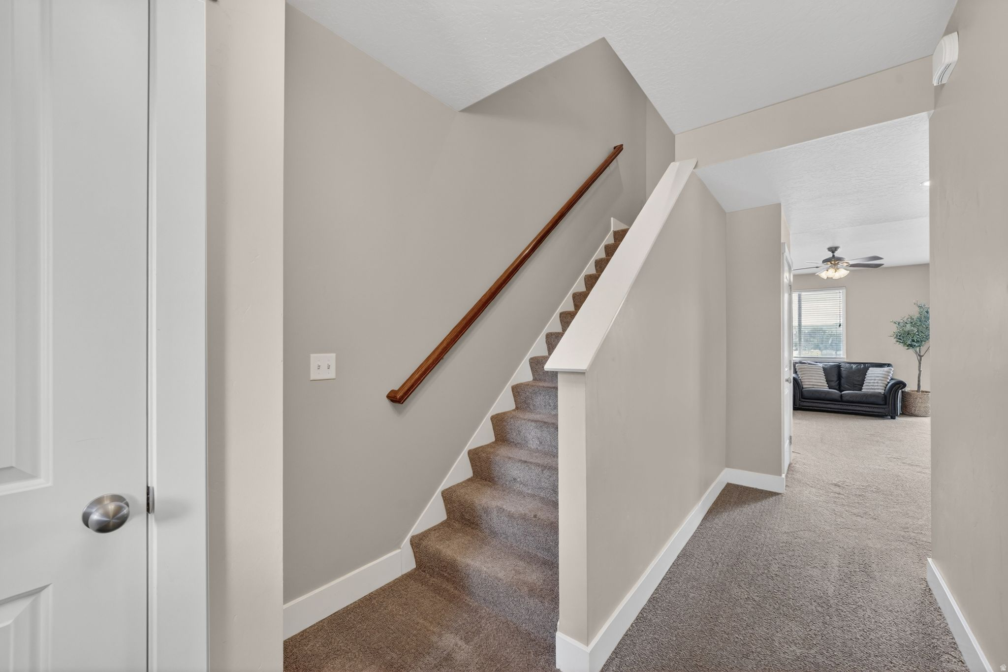 HANKS - Residential