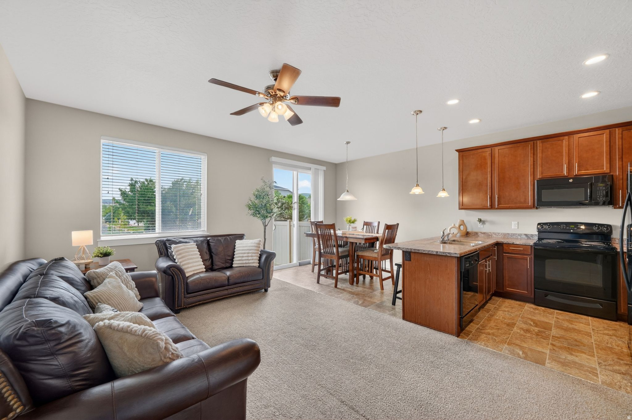HANKS - Residential