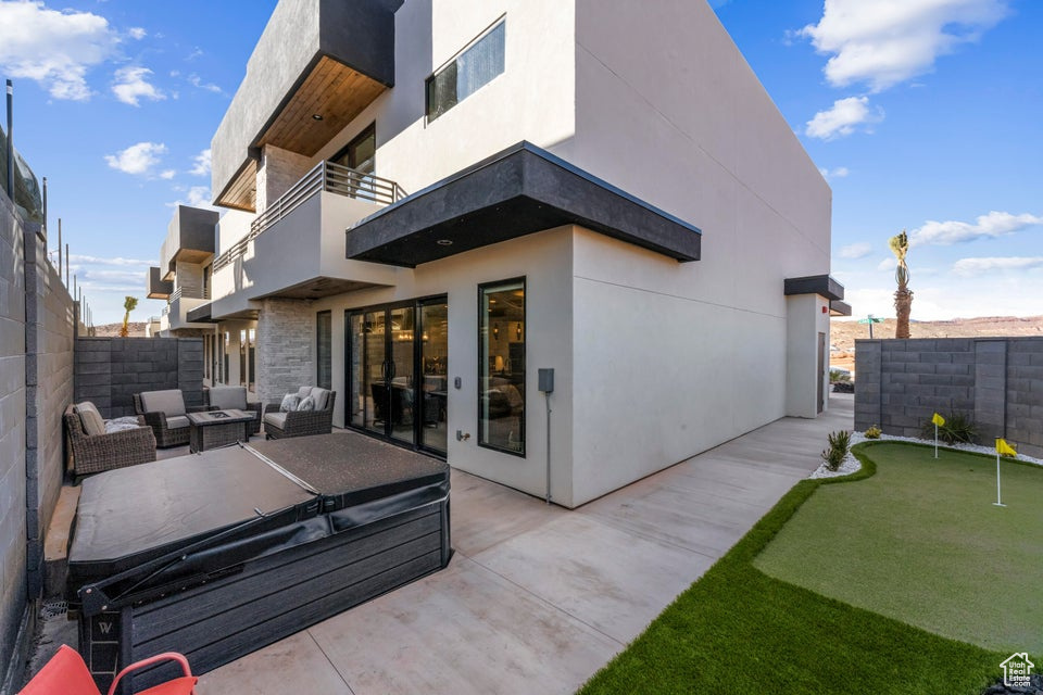 PECAN VALLEY - Residential