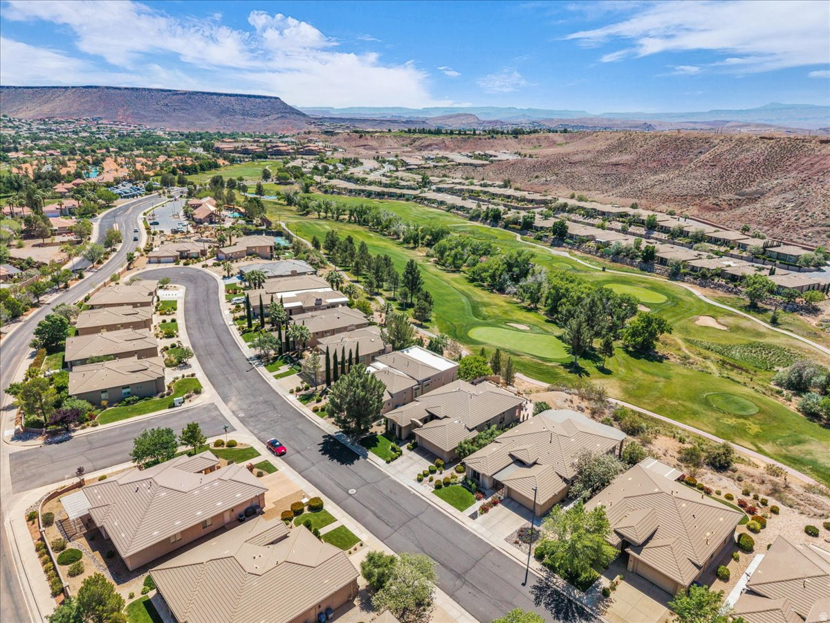 SANTA MARIA AT SUNBROOK 2 - Residential
