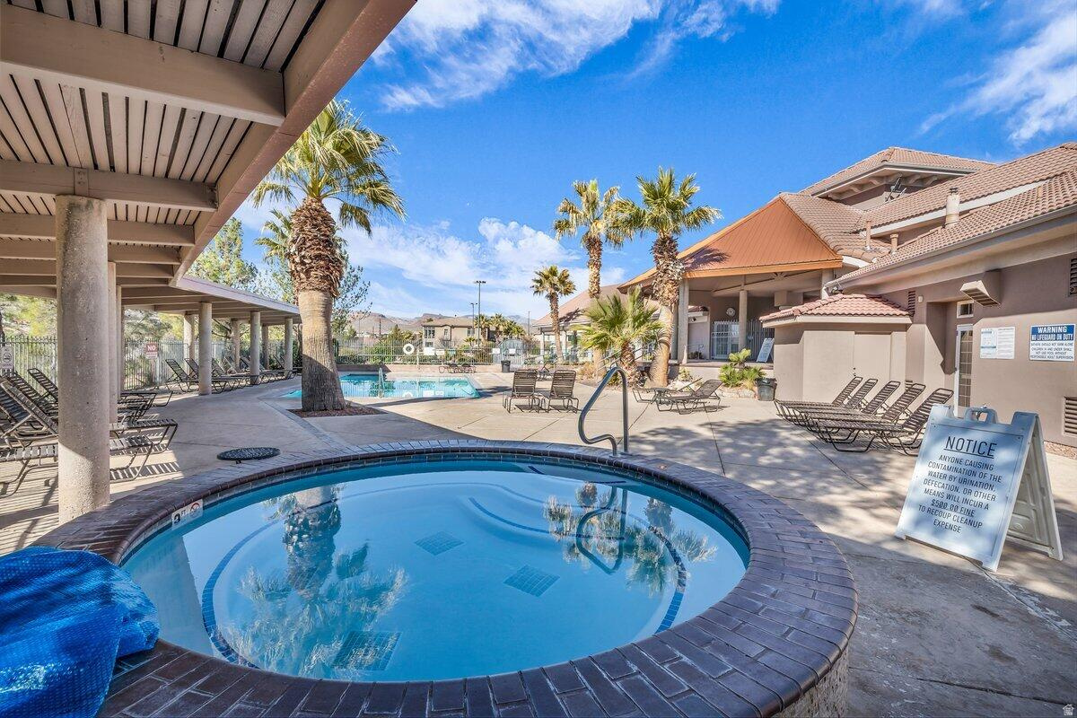 SANTA MARIA AT SUNBROOK 2 - Residential