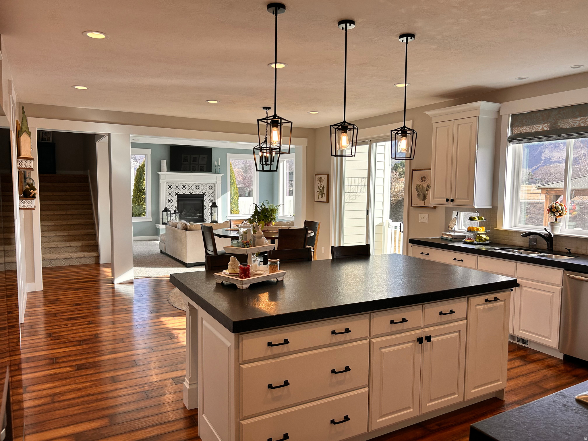 RIDGE - Residential