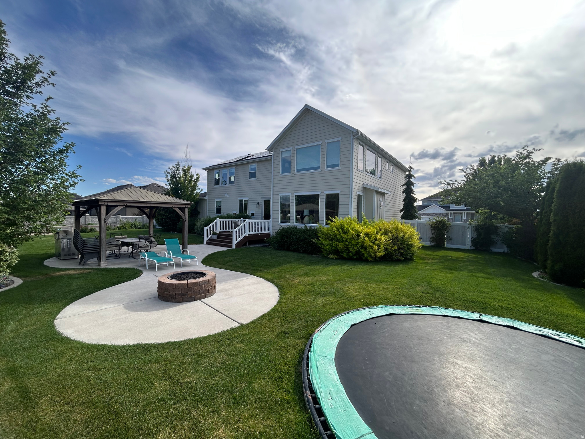 RIDGE - Residential