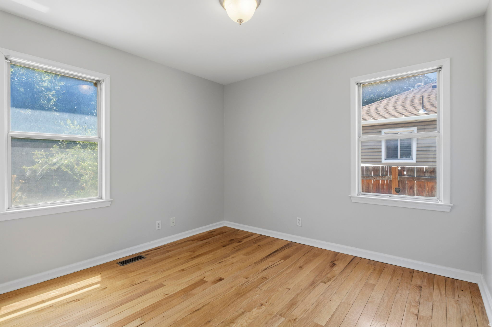 ALBERT PLACE - Residential