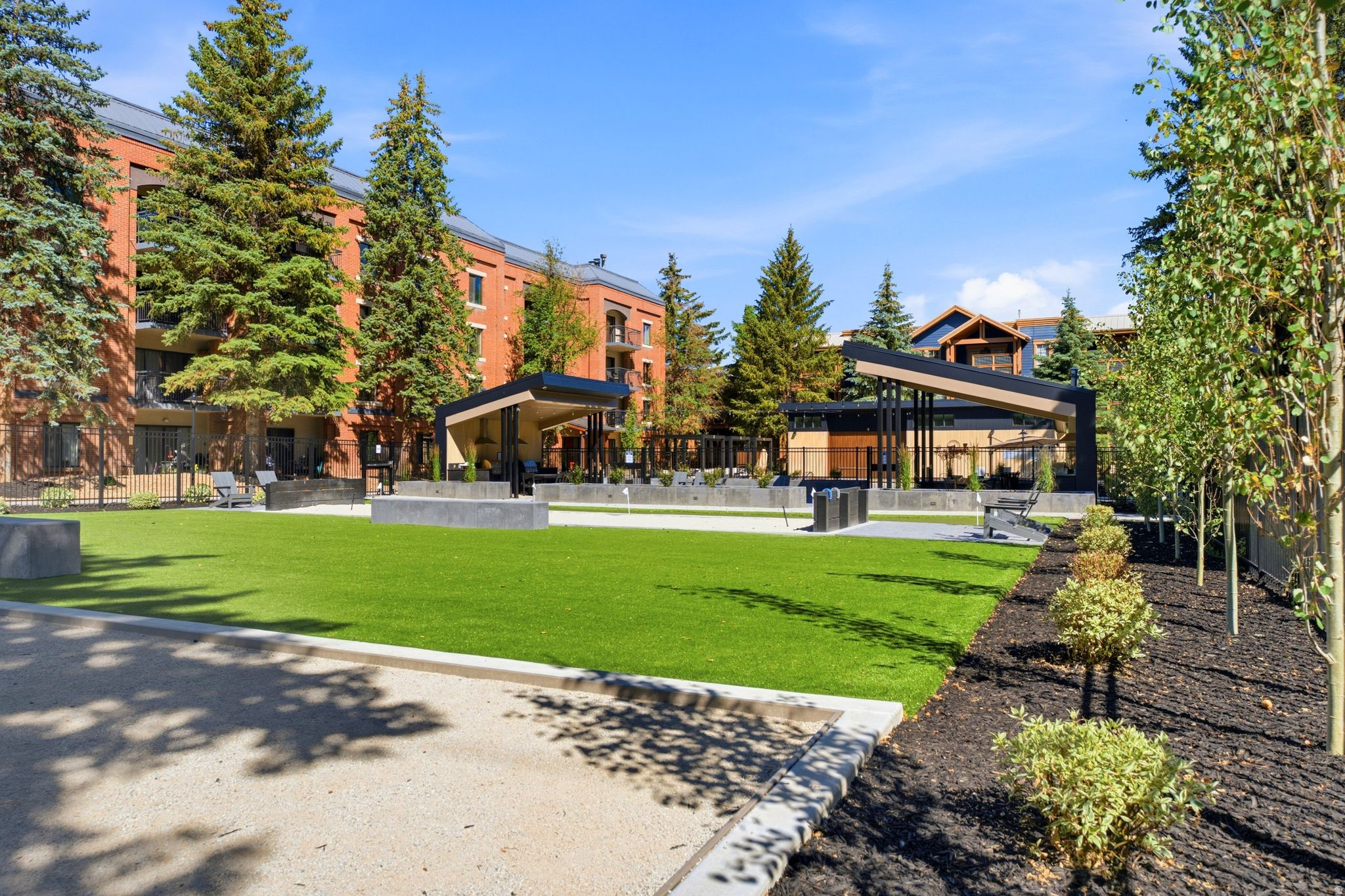 PARK STATION - Residential