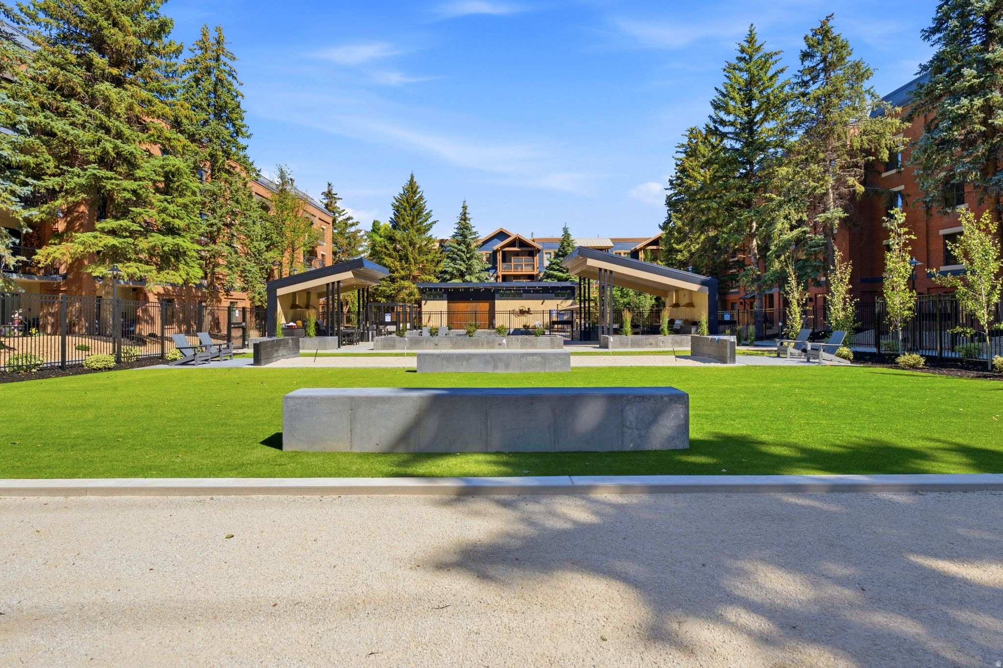 PARK STATION - Residential