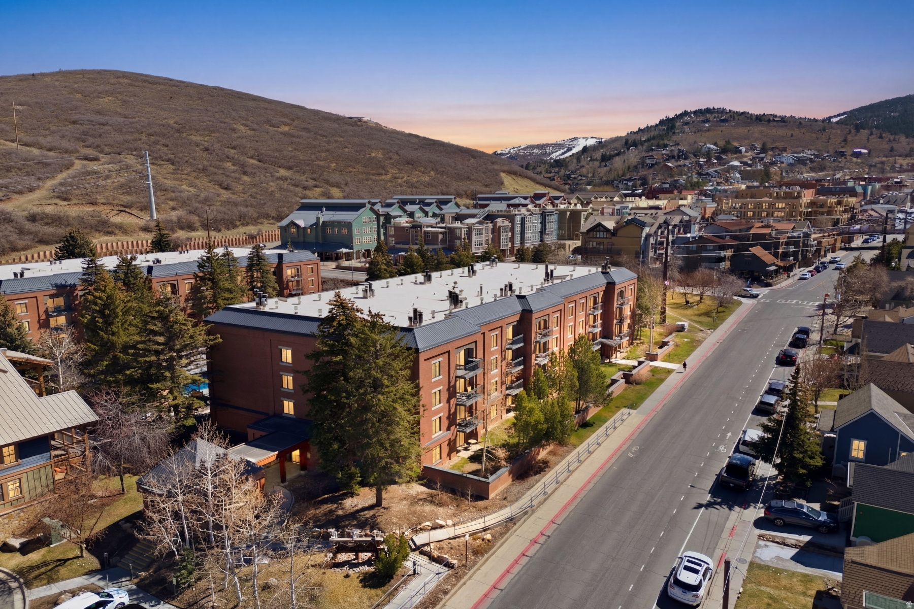 PARK STATION - Residential