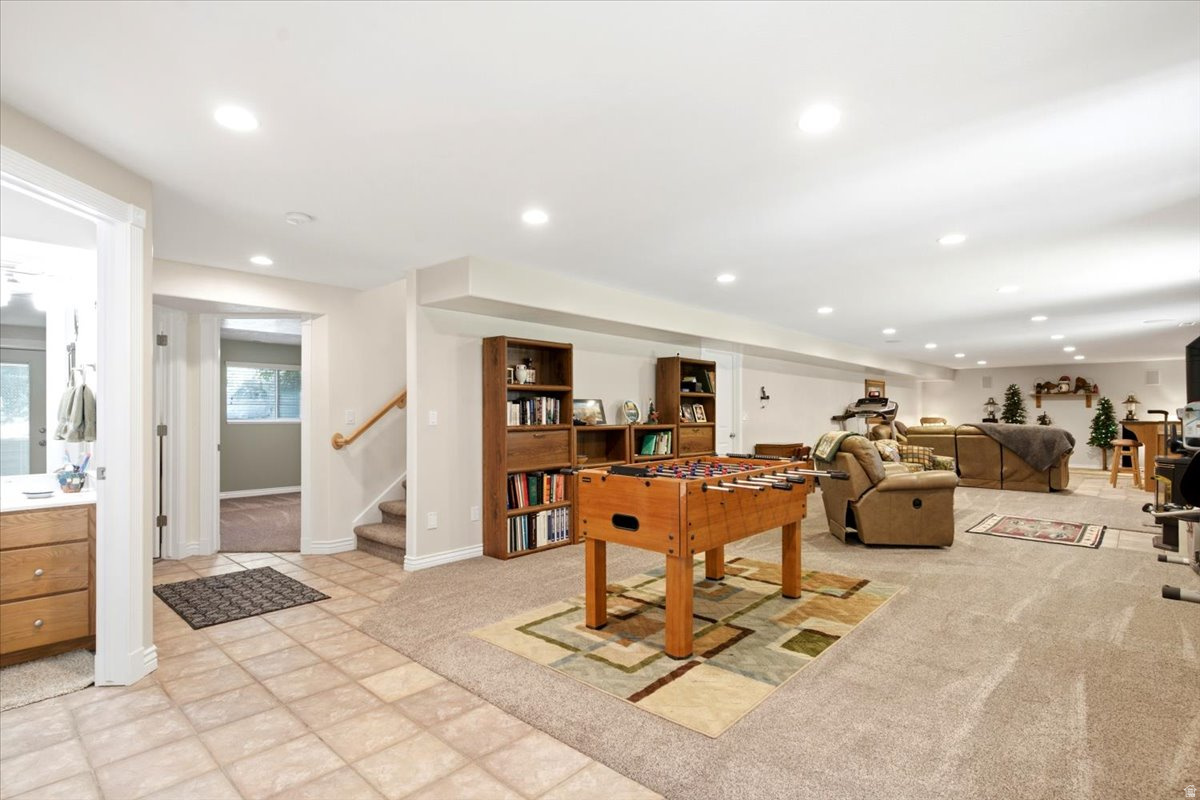POINTE AT STONE MTN. - Residential