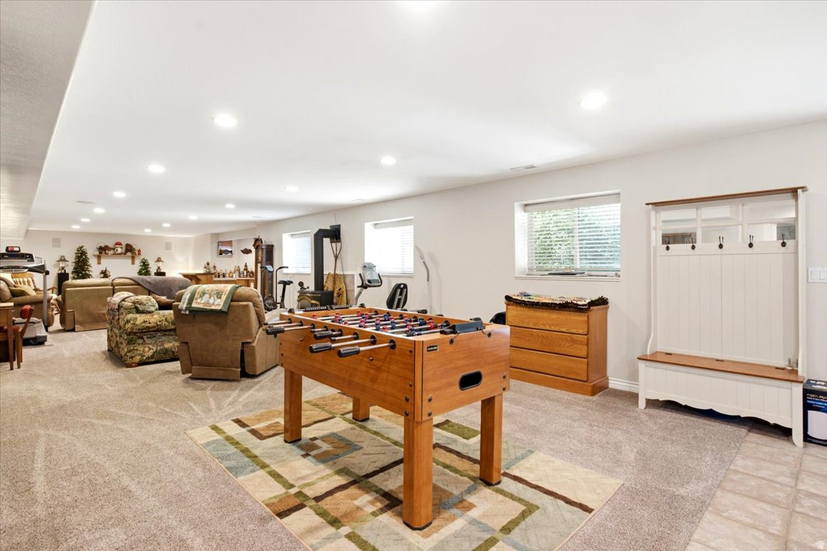 POINTE AT STONE MTN. - Residential