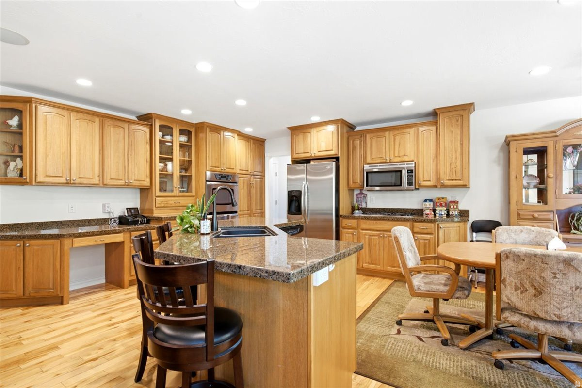 POINTE AT STONE MTN. - Residential