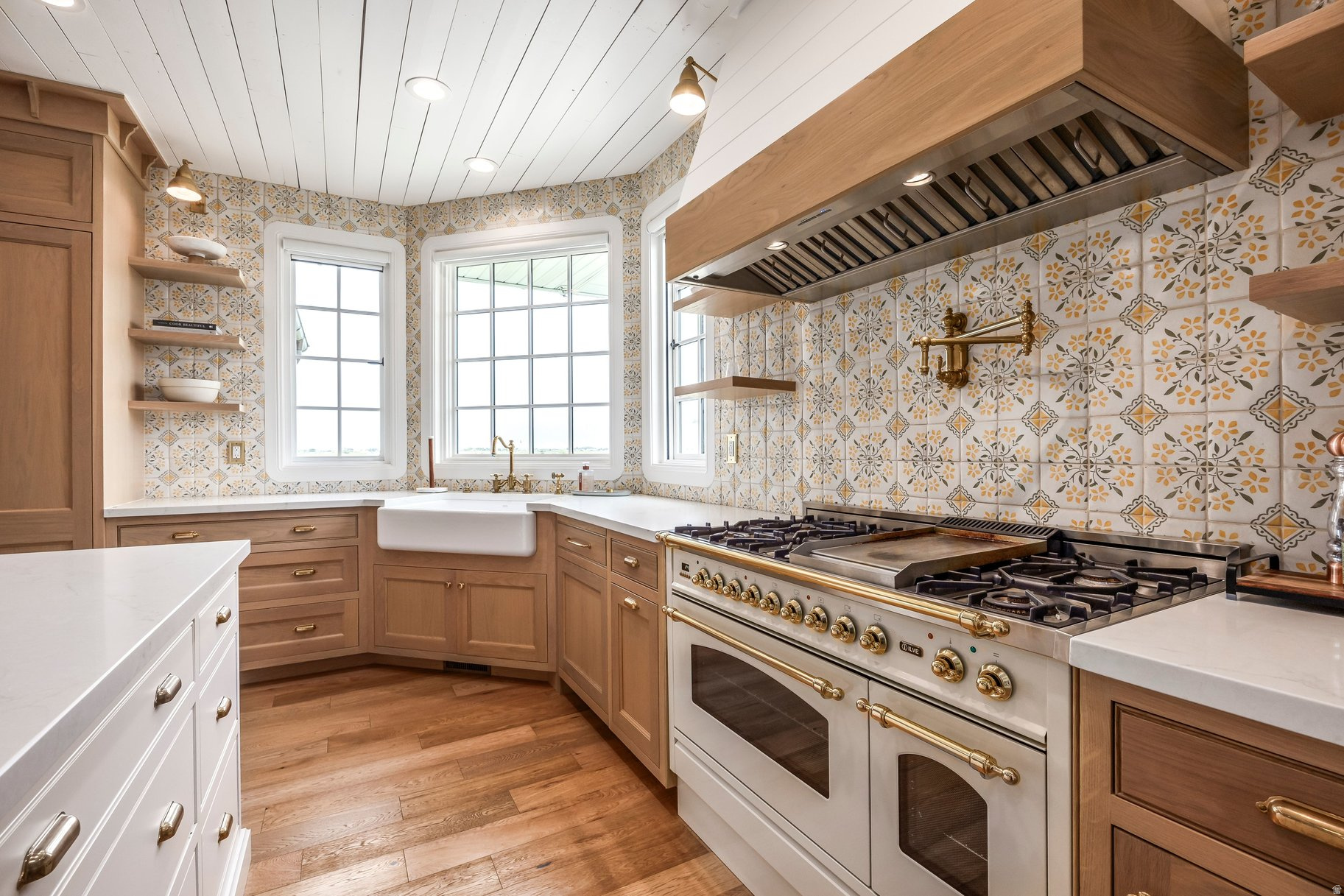 TAYLOR FARMS - Residential