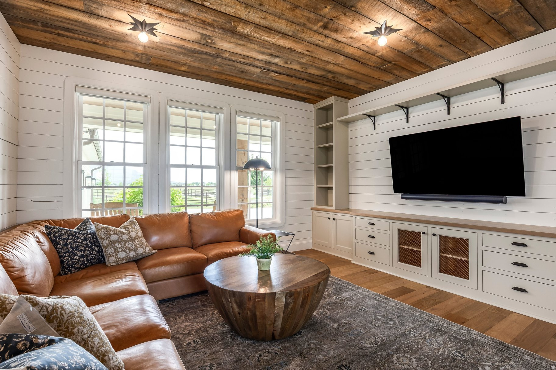 TAYLOR FARMS - Residential