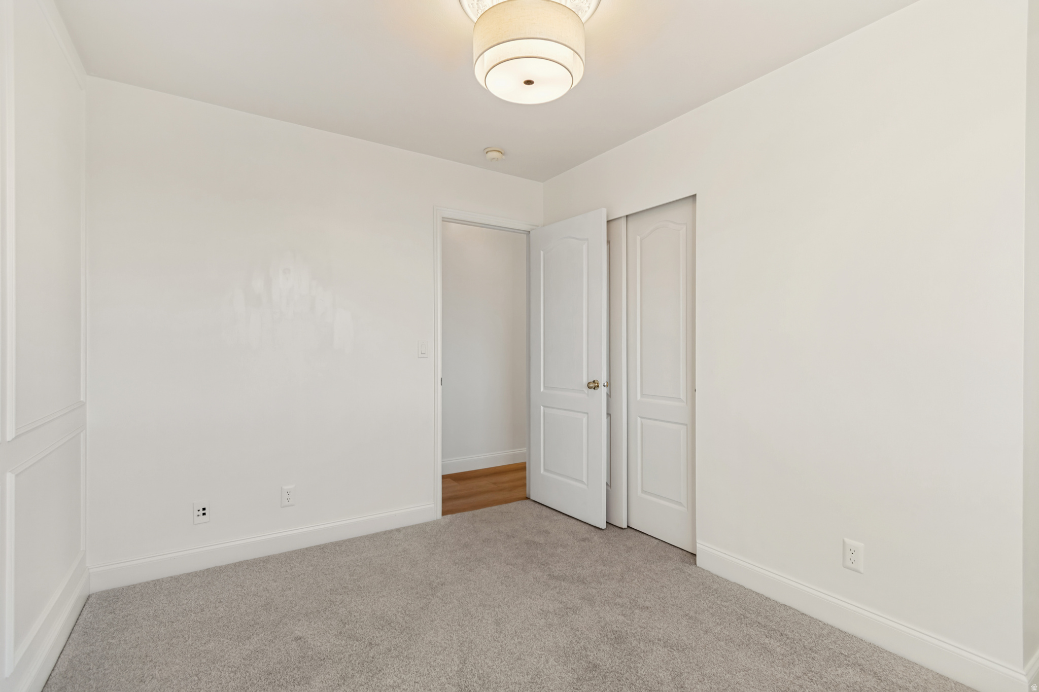 DORILEE ACRES - Residential