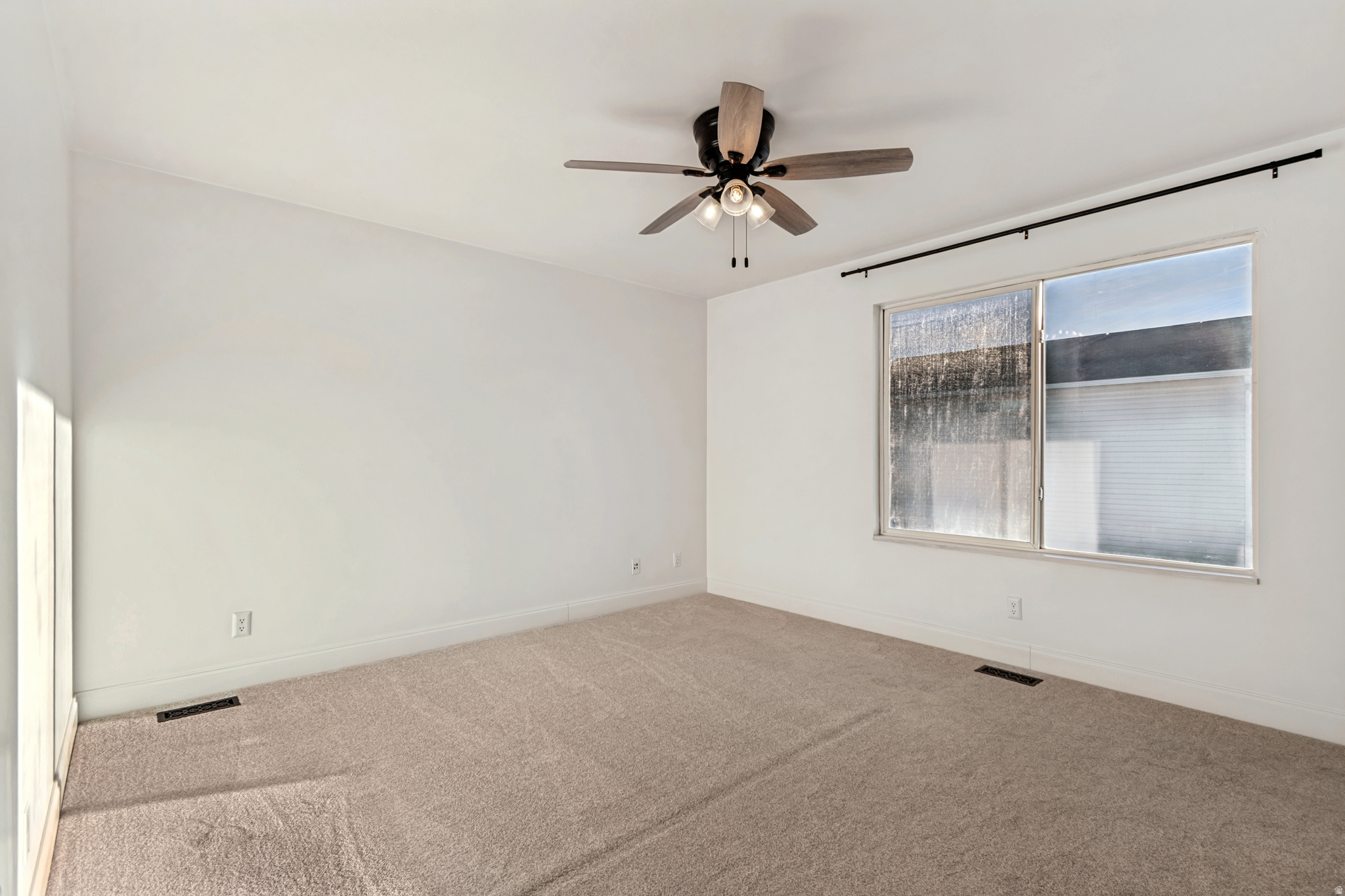 DORILEE ACRES - Residential