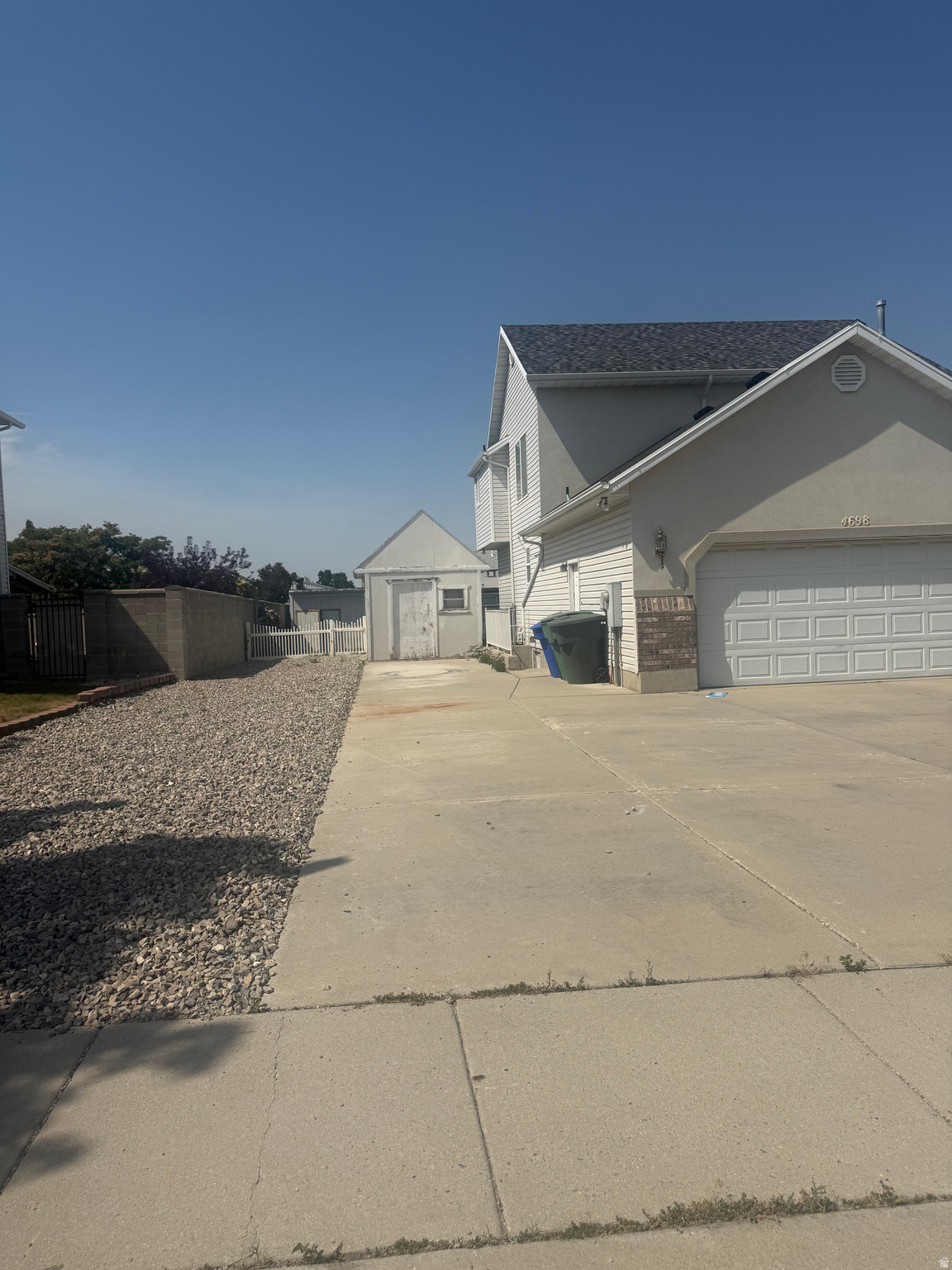 DORILEE ACRES - Residential