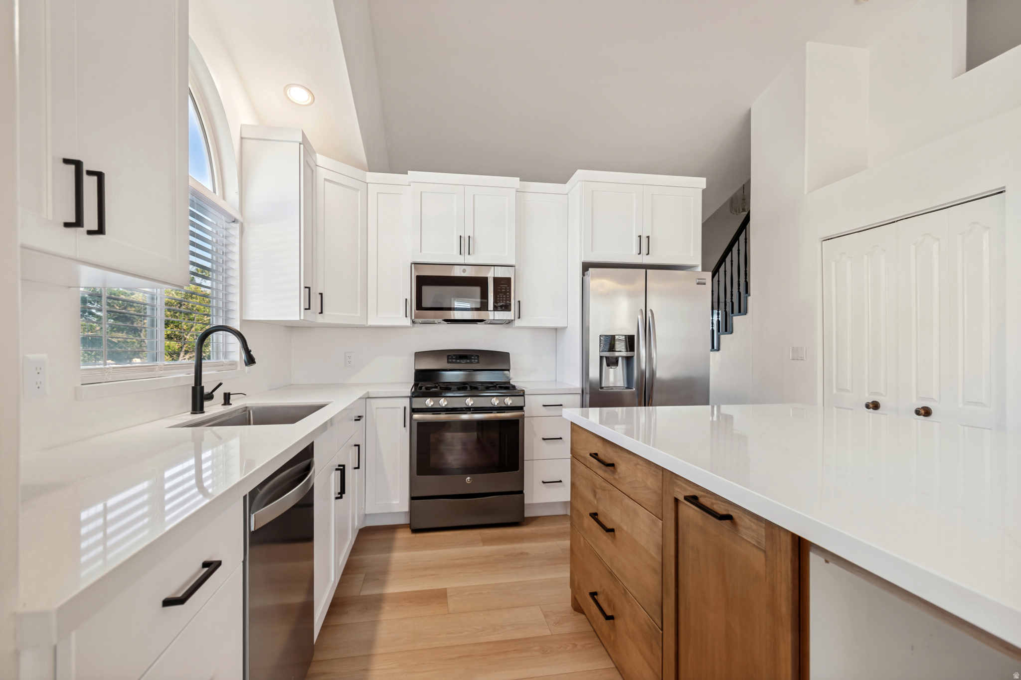 DORILEE ACRES - Residential