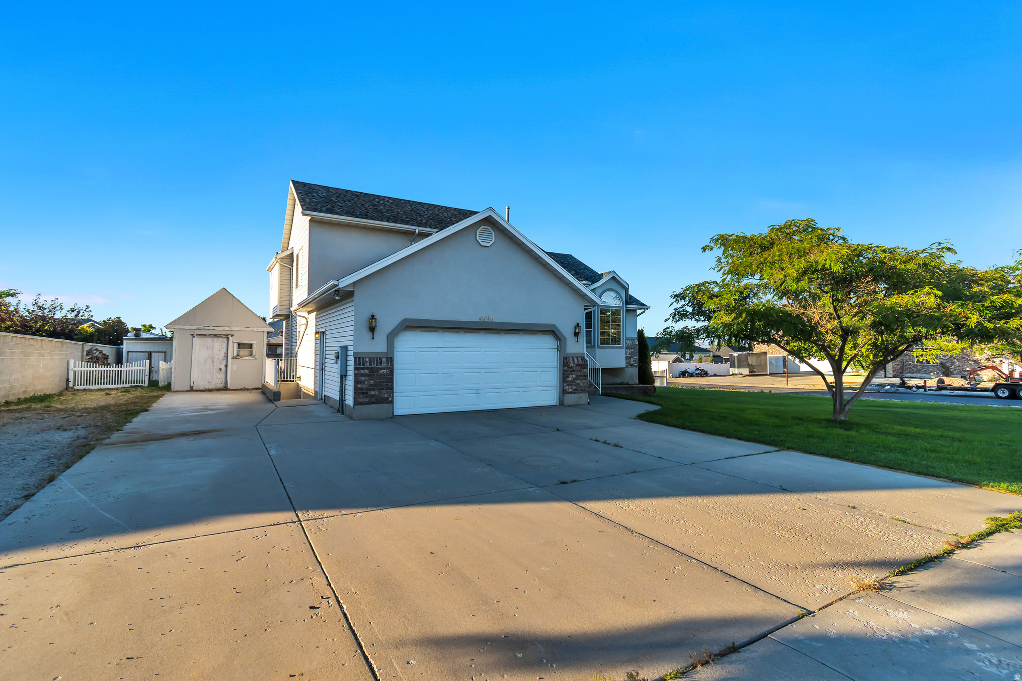 DORILEE ACRES - Residential