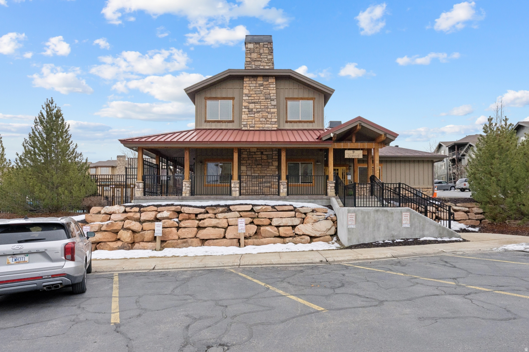 BEAR HOLLOW VILLAGE - Residential