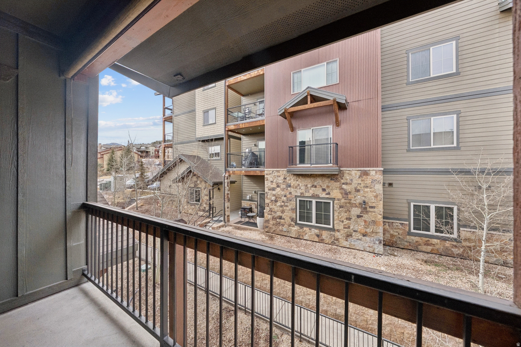 BEAR HOLLOW VILLAGE - Residential