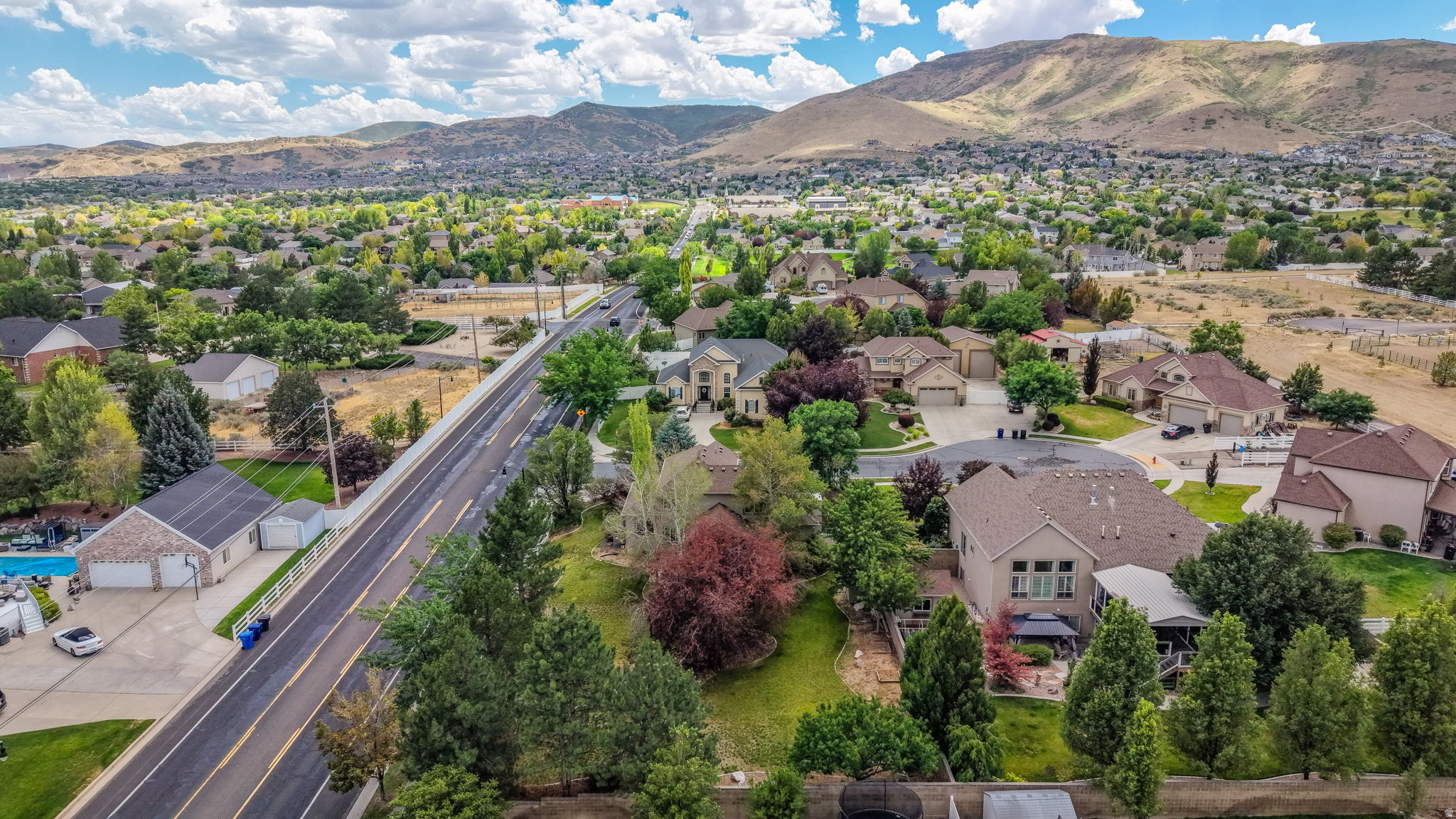 ESTATES AT ROSECREEK - Residential