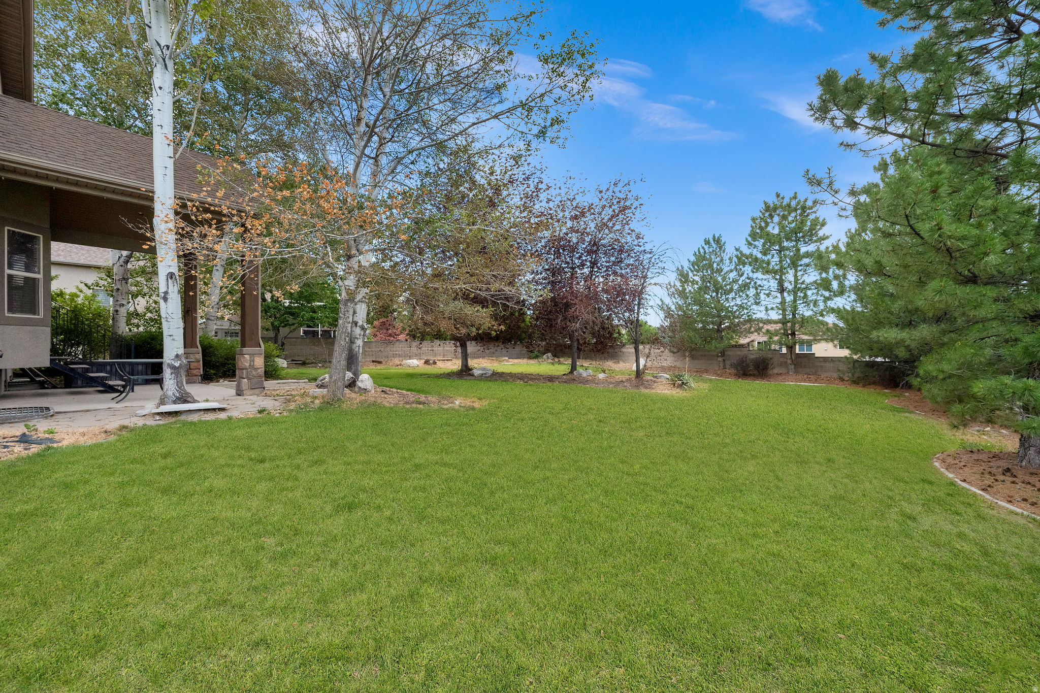 ESTATES AT ROSECREEK - Residential
