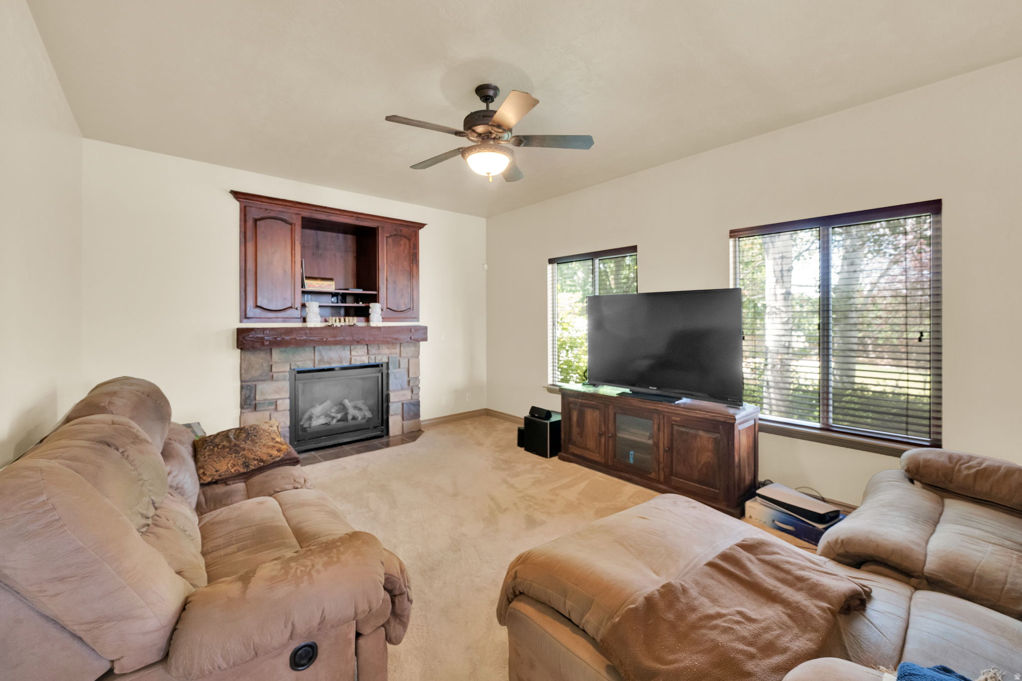 ESTATES AT ROSECREEK - Residential