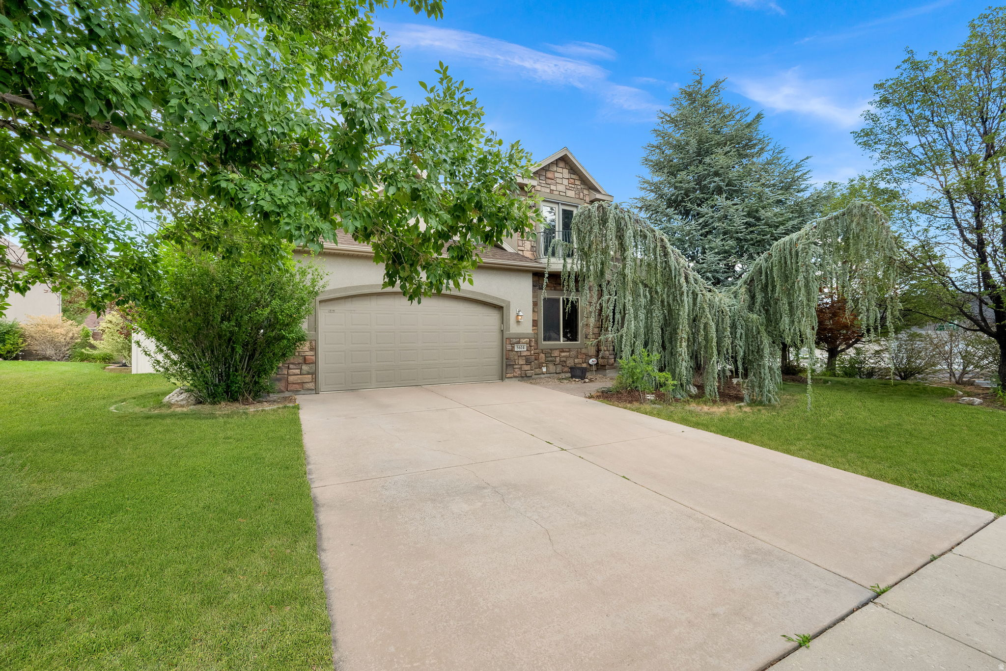 ESTATES AT ROSECREEK - Residential