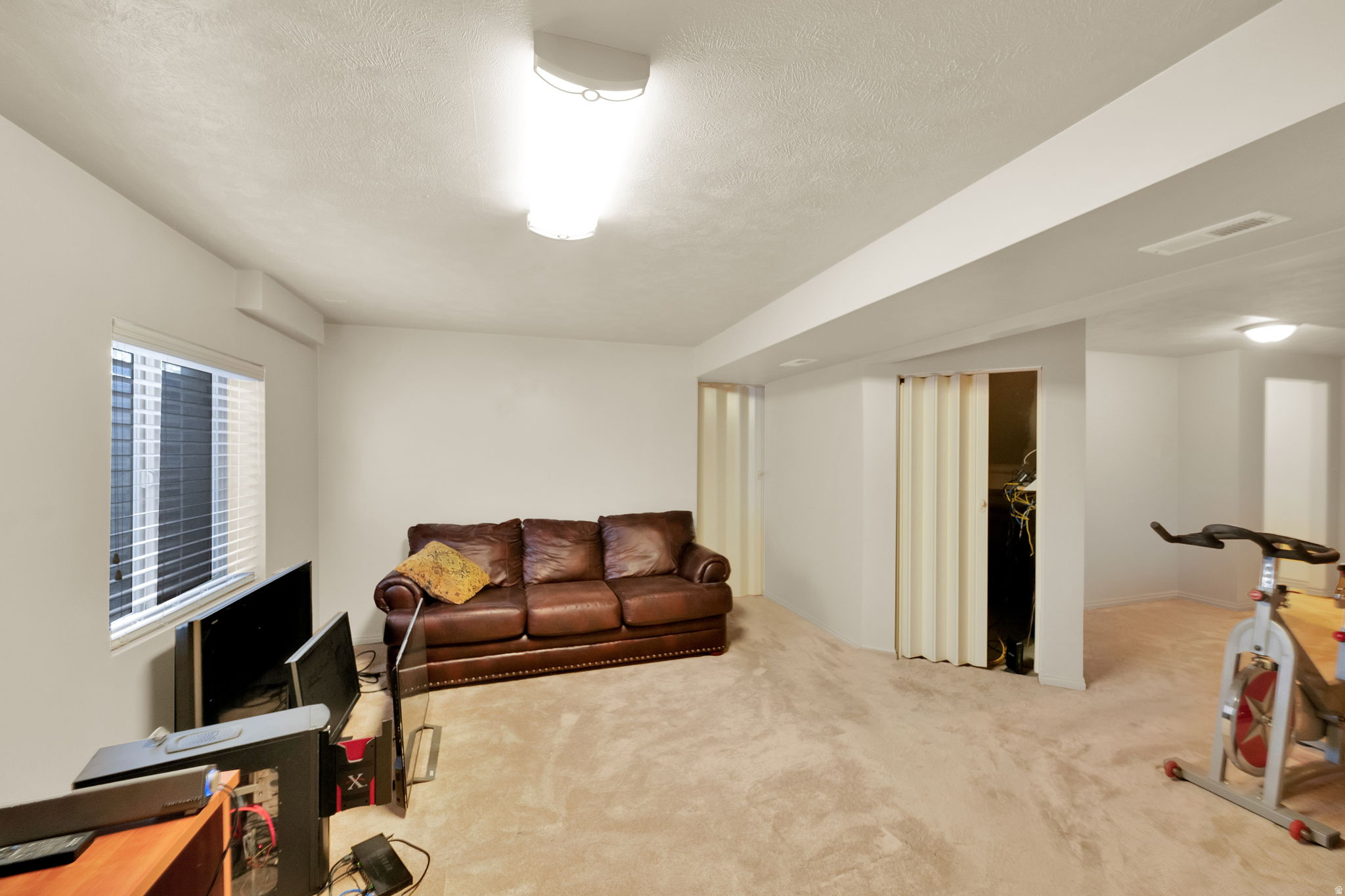ESTATES AT ROSECREEK - Residential