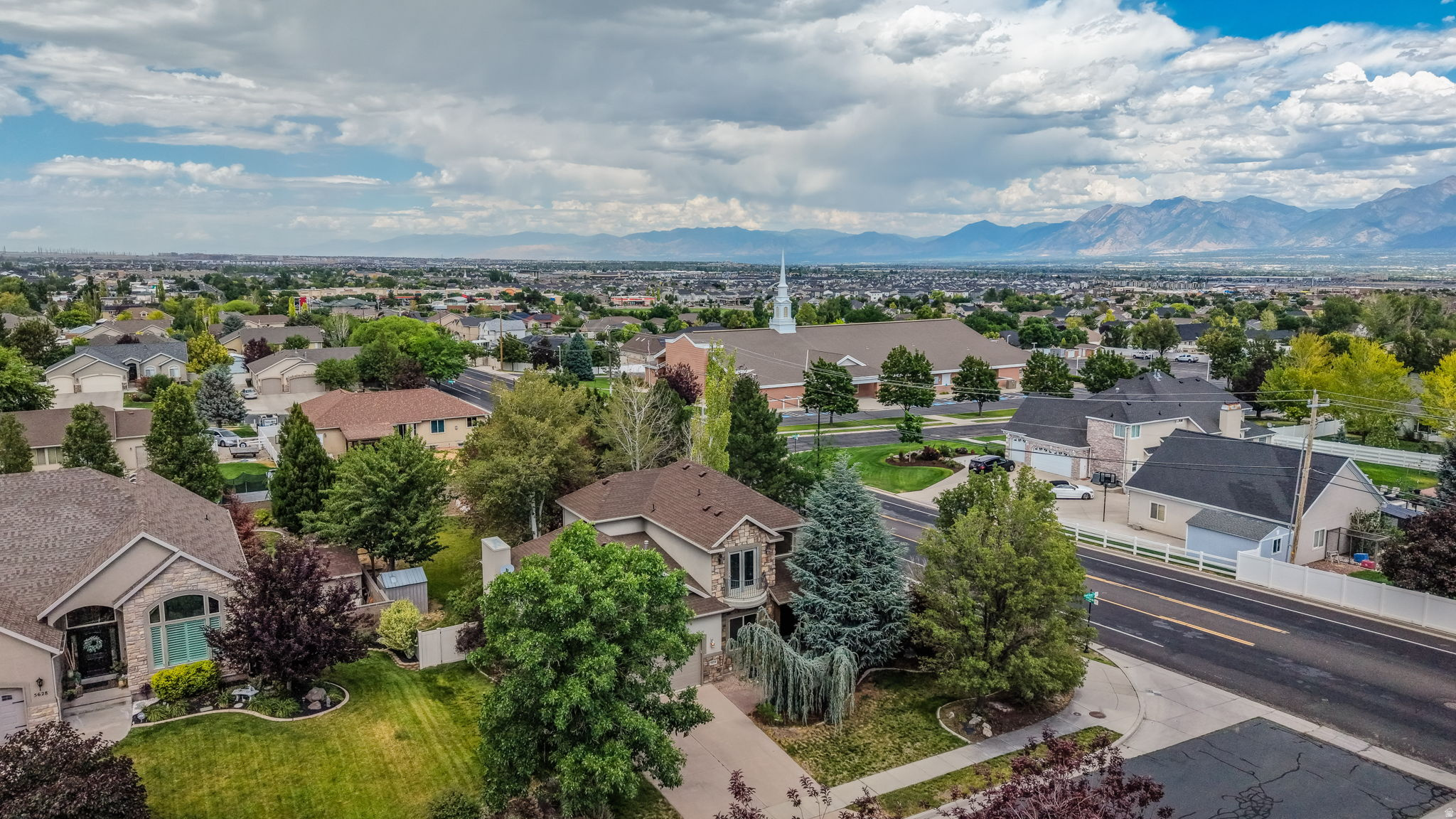 ESTATES AT ROSECREEK - Residential
