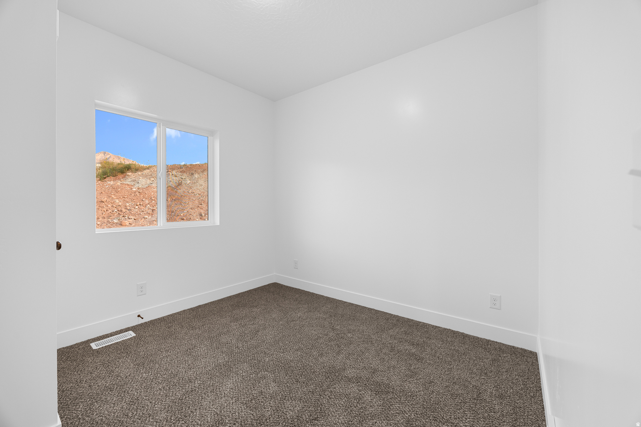 SUMMIT RIDGE THE HILLS - Residential