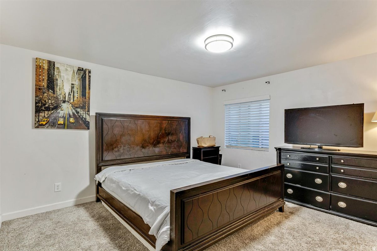 KENNECOTT - Residential