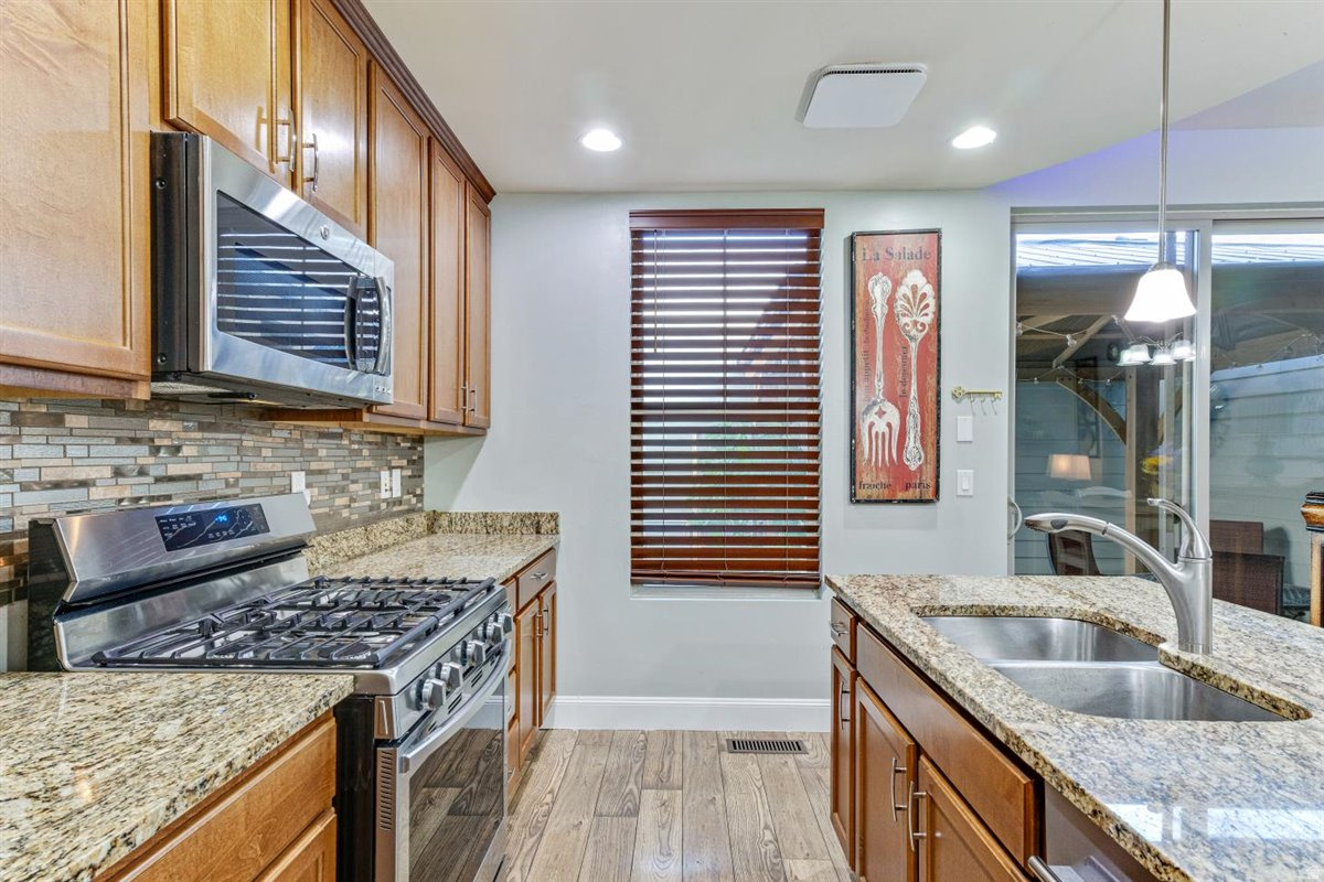 KENNECOTT - Residential