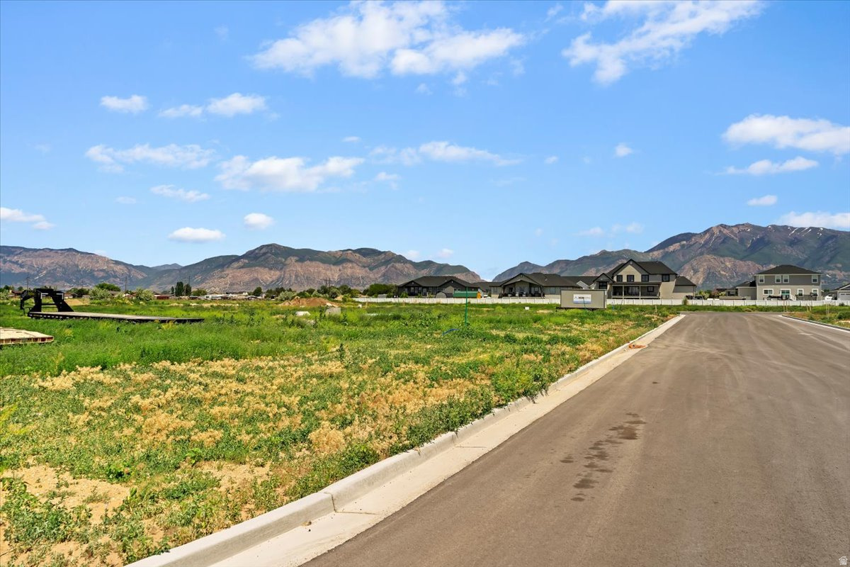 HYLAND RANCH - Land