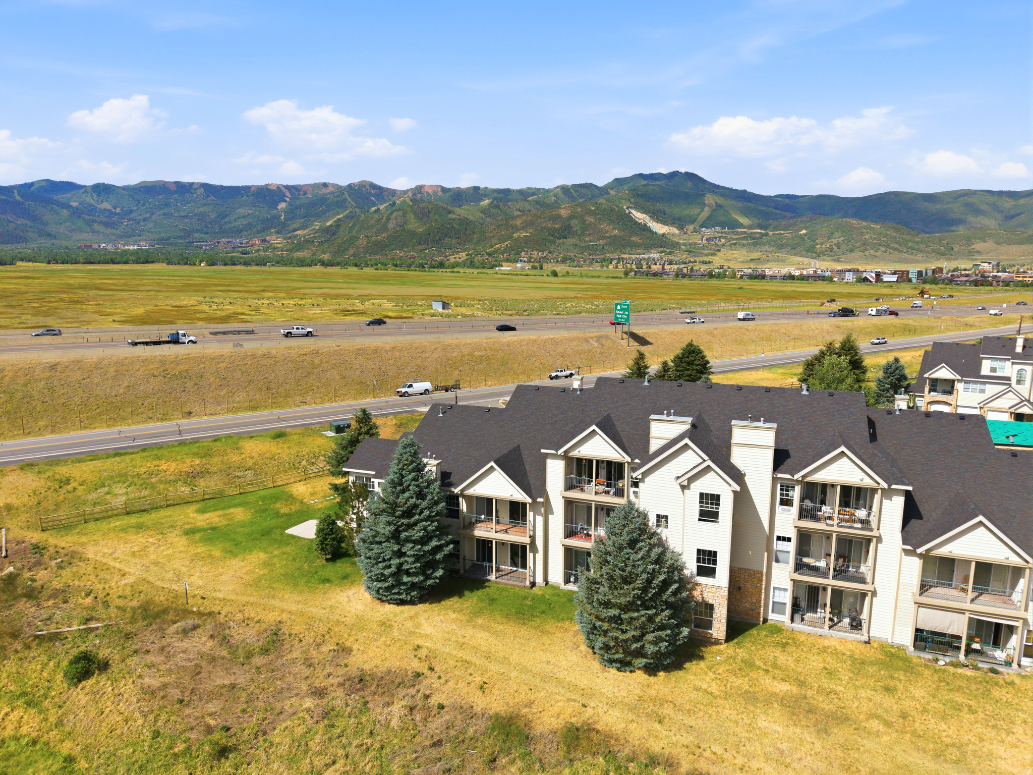 CANYON CREEK CONDO - Residential Lease