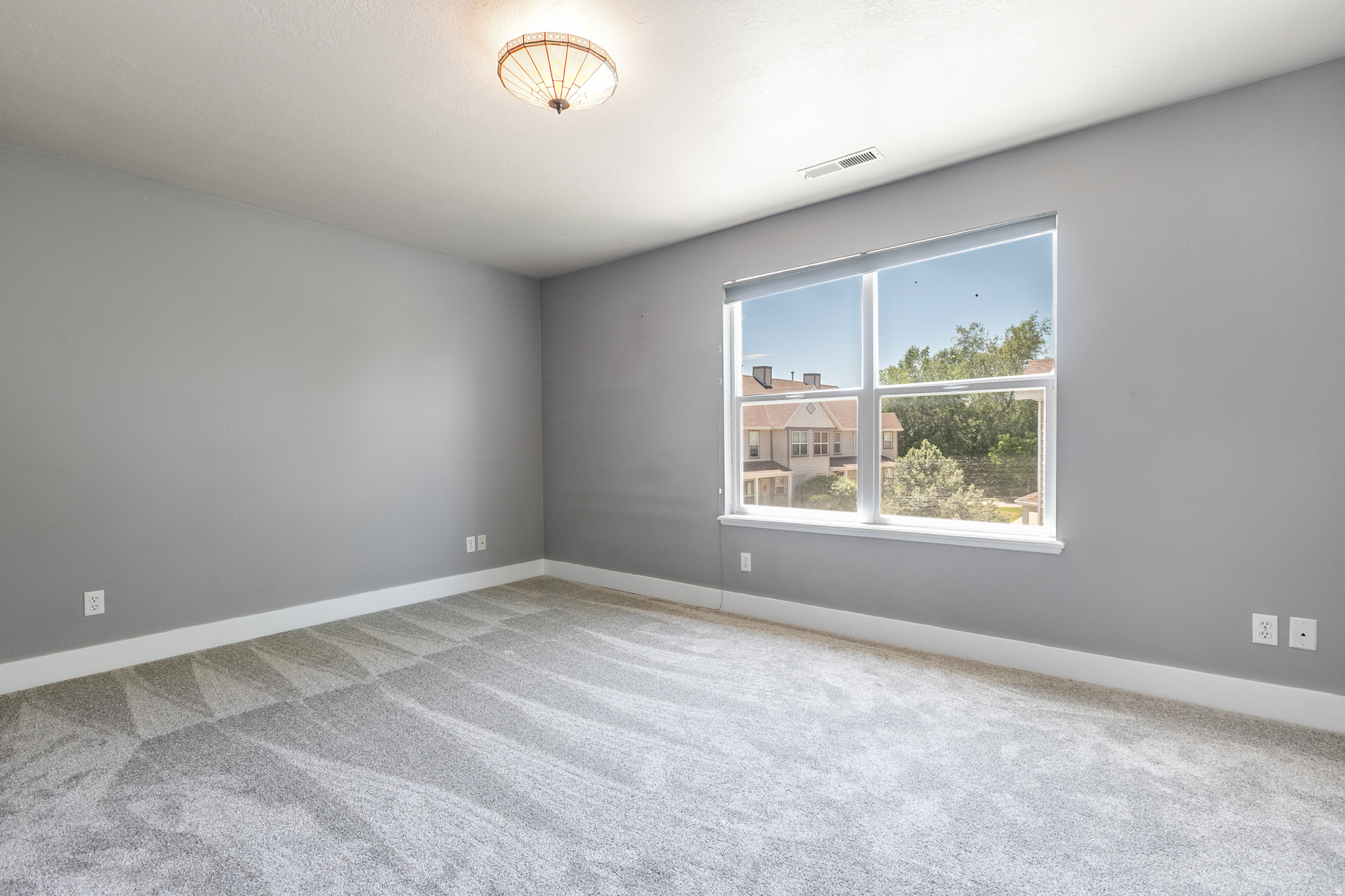 JEFFERSON AVE TOWNHOMES - Residential