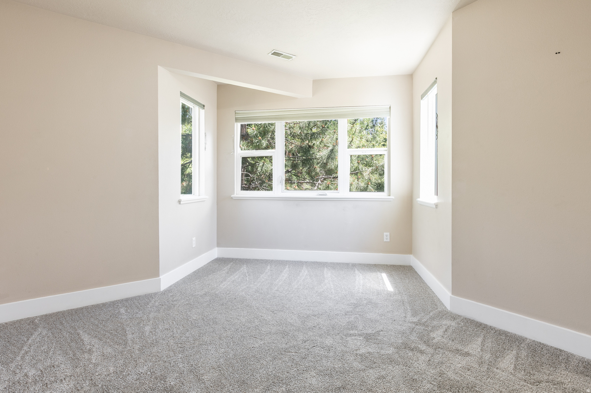 JEFFERSON AVE TOWNHOMES - Residential