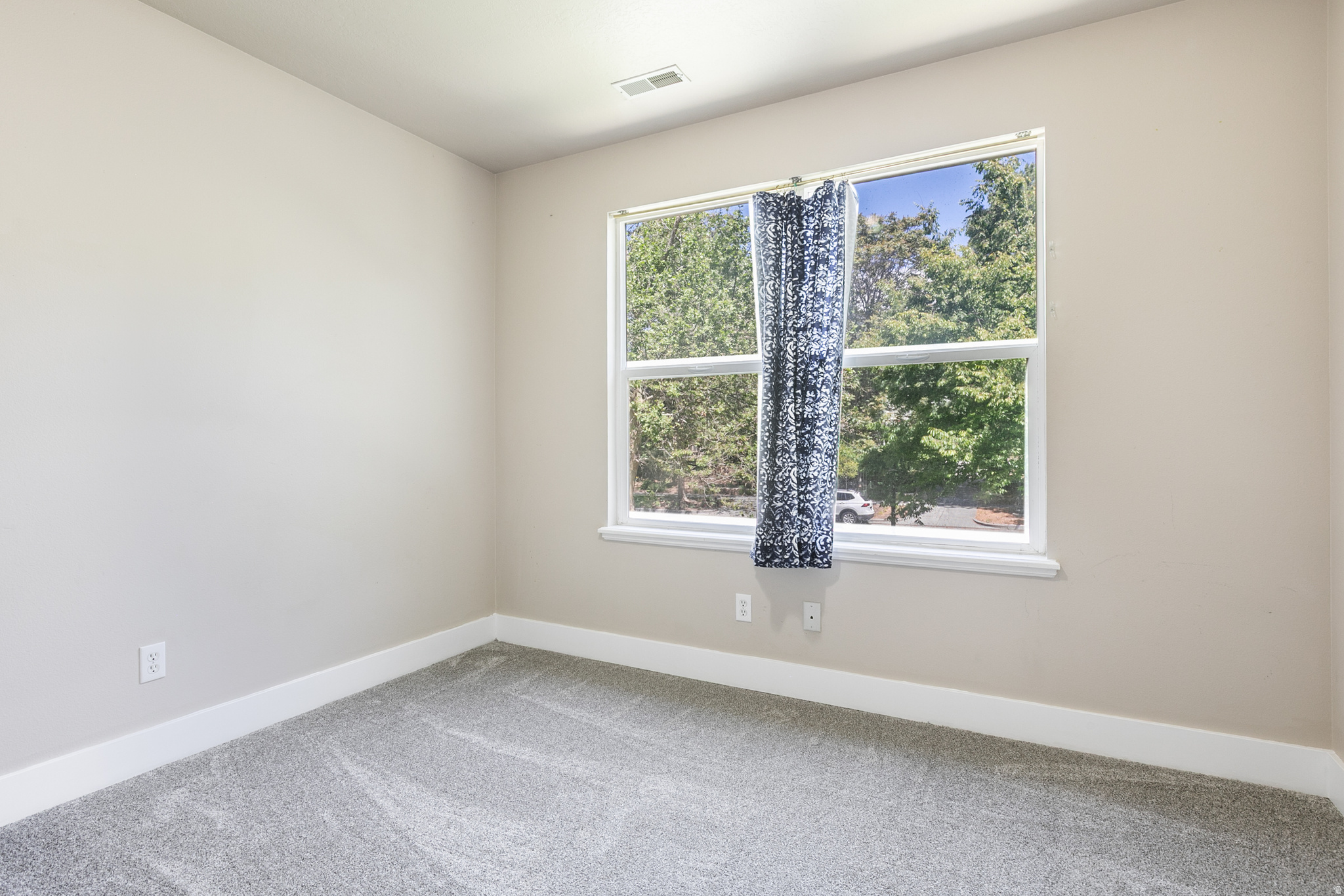 JEFFERSON AVE TOWNHOMES - Residential