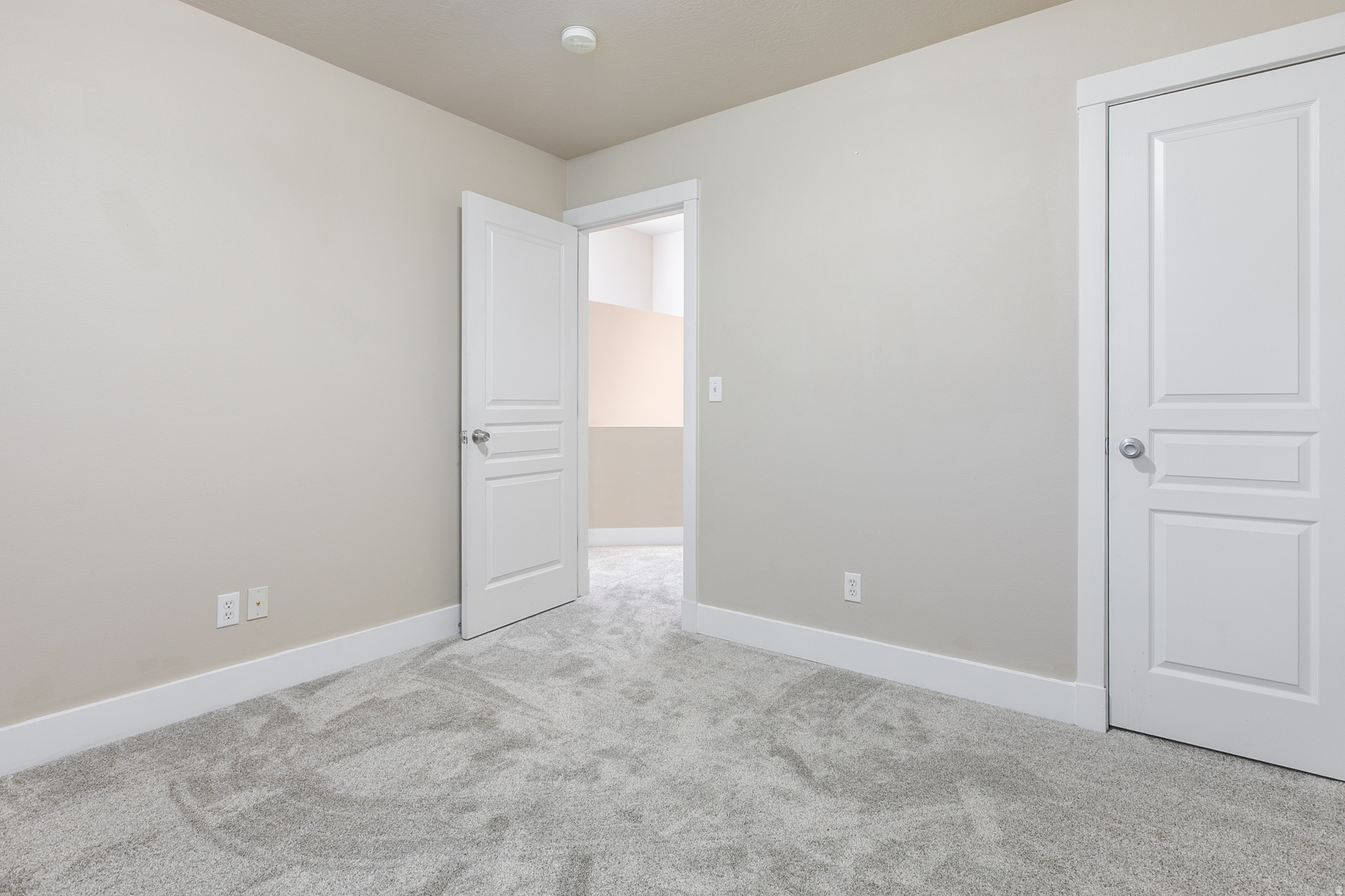 JEFFERSON AVE TOWNHOMES - Residential