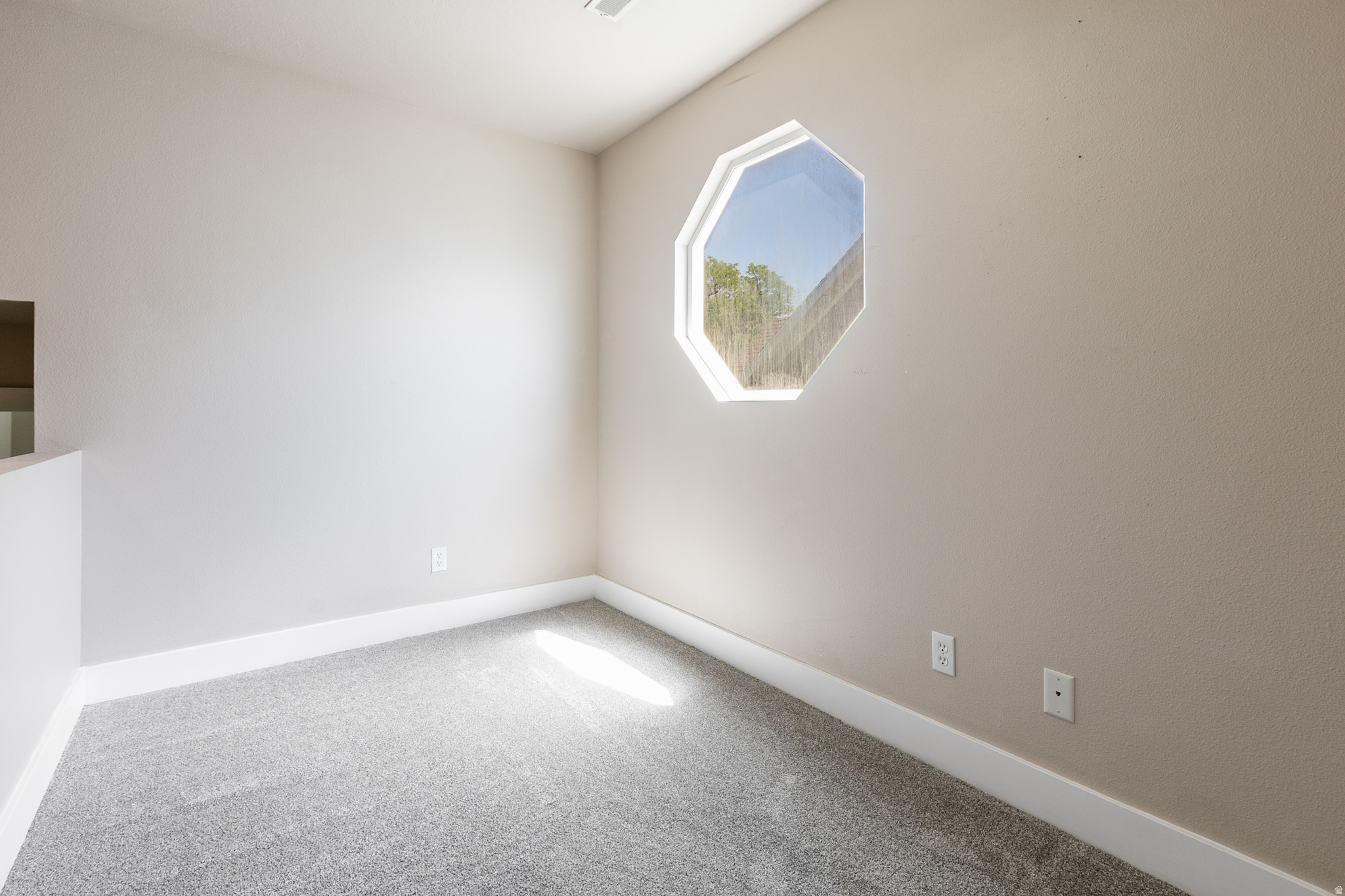 JEFFERSON AVE TOWNHOMES - Residential