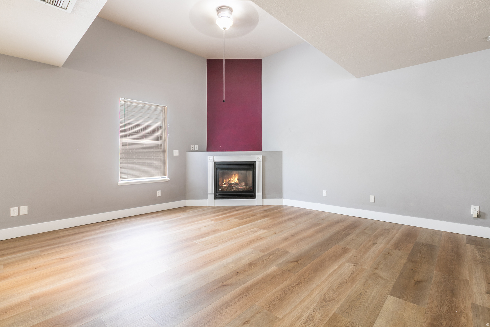JEFFERSON AVE TOWNHOMES - Residential