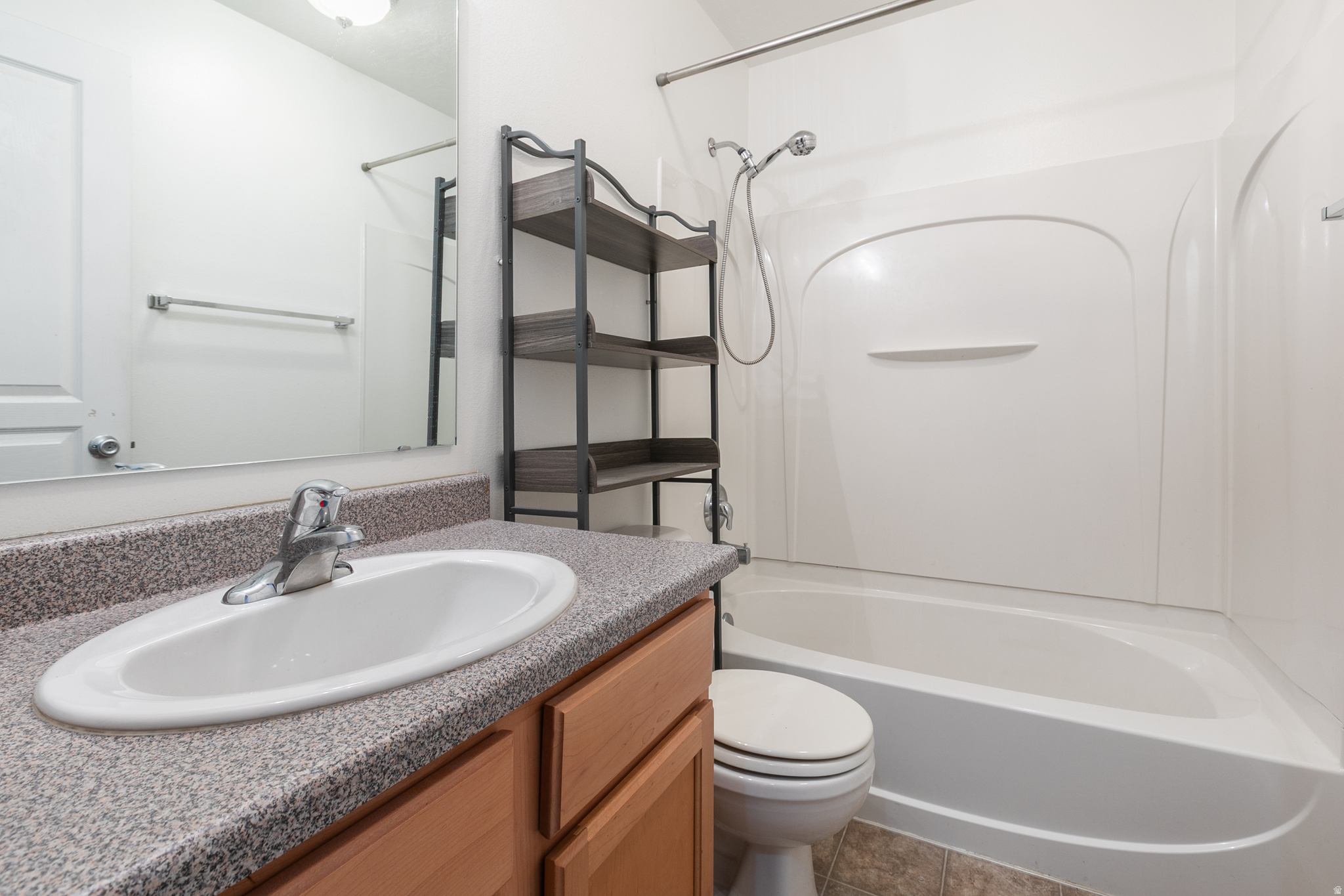 JEFFERSON AVE TOWNHOMES - Residential