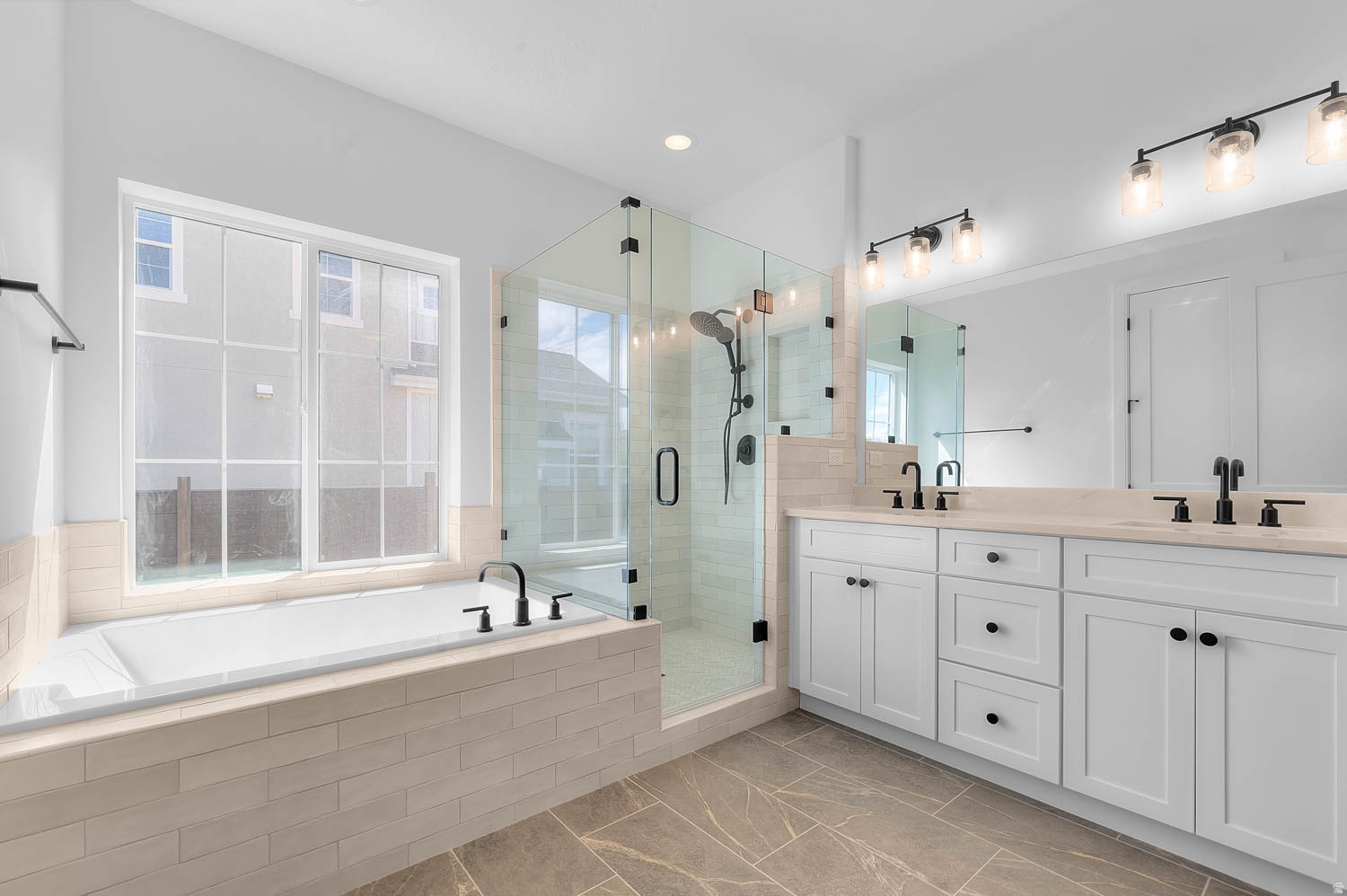 BIG WILLOW CREEK 312 - Residential