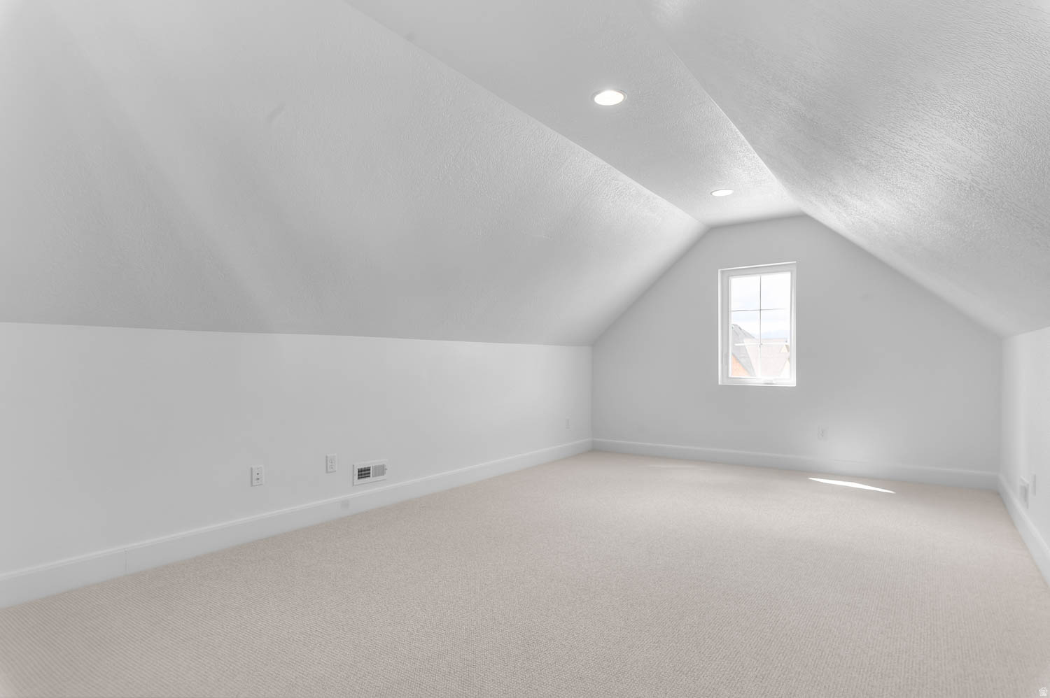 BIG WILLOW CREEK 312 - Residential