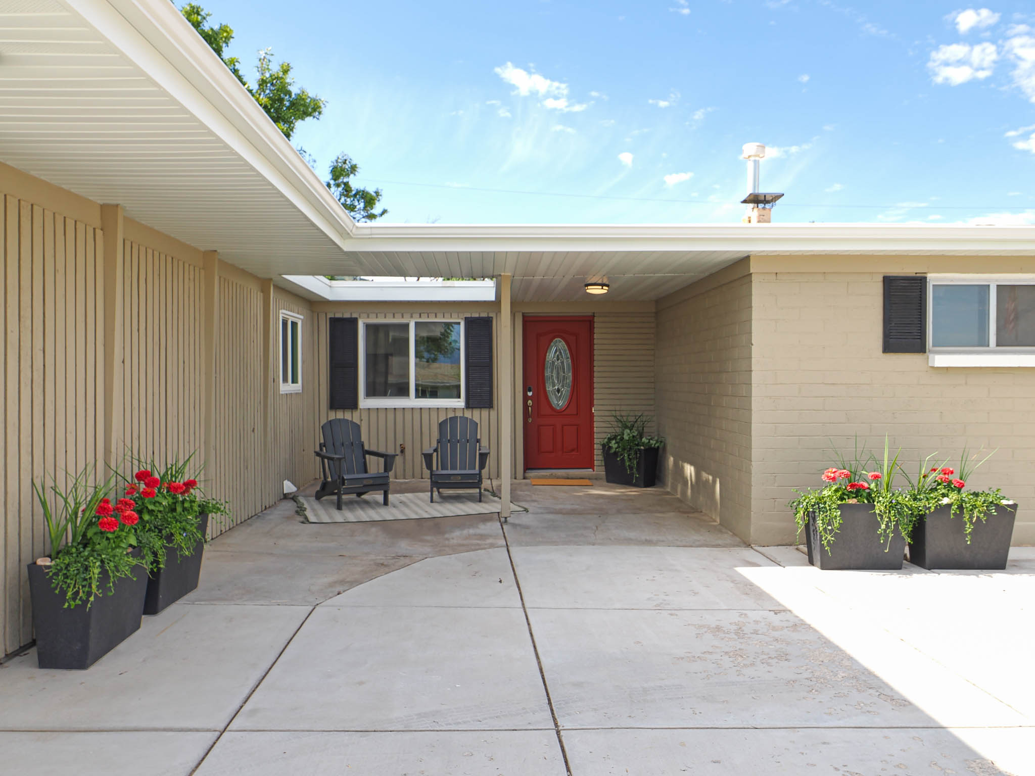 VAL VISTA - Residential