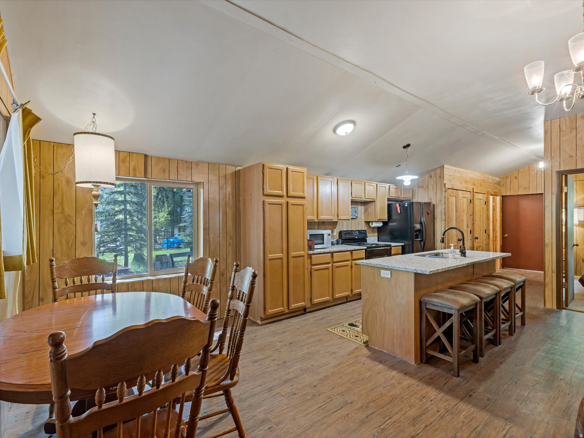 SUNRISE HILLS SUB - Residential