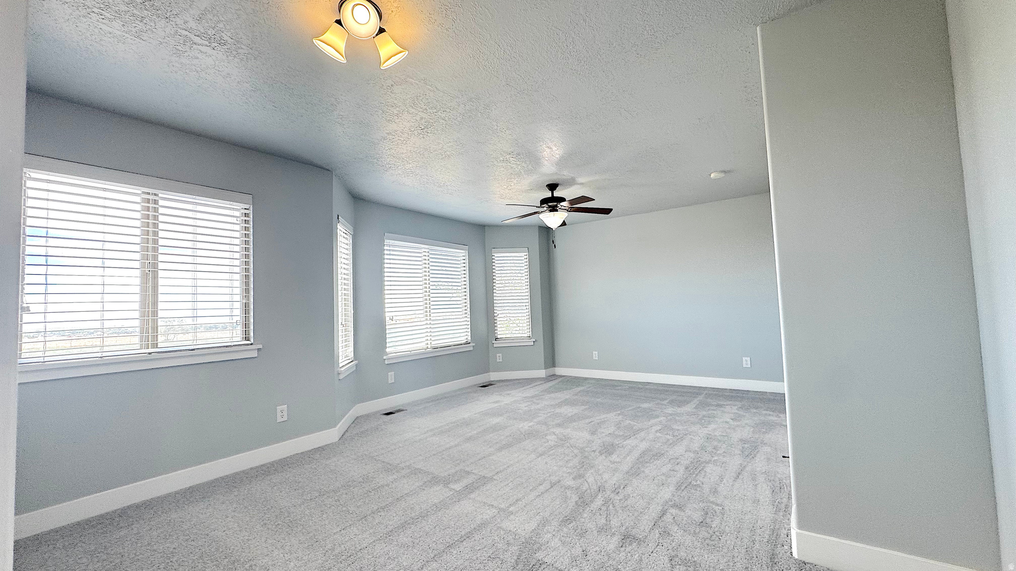 SOUTH WILLOW RANCHES - Residential