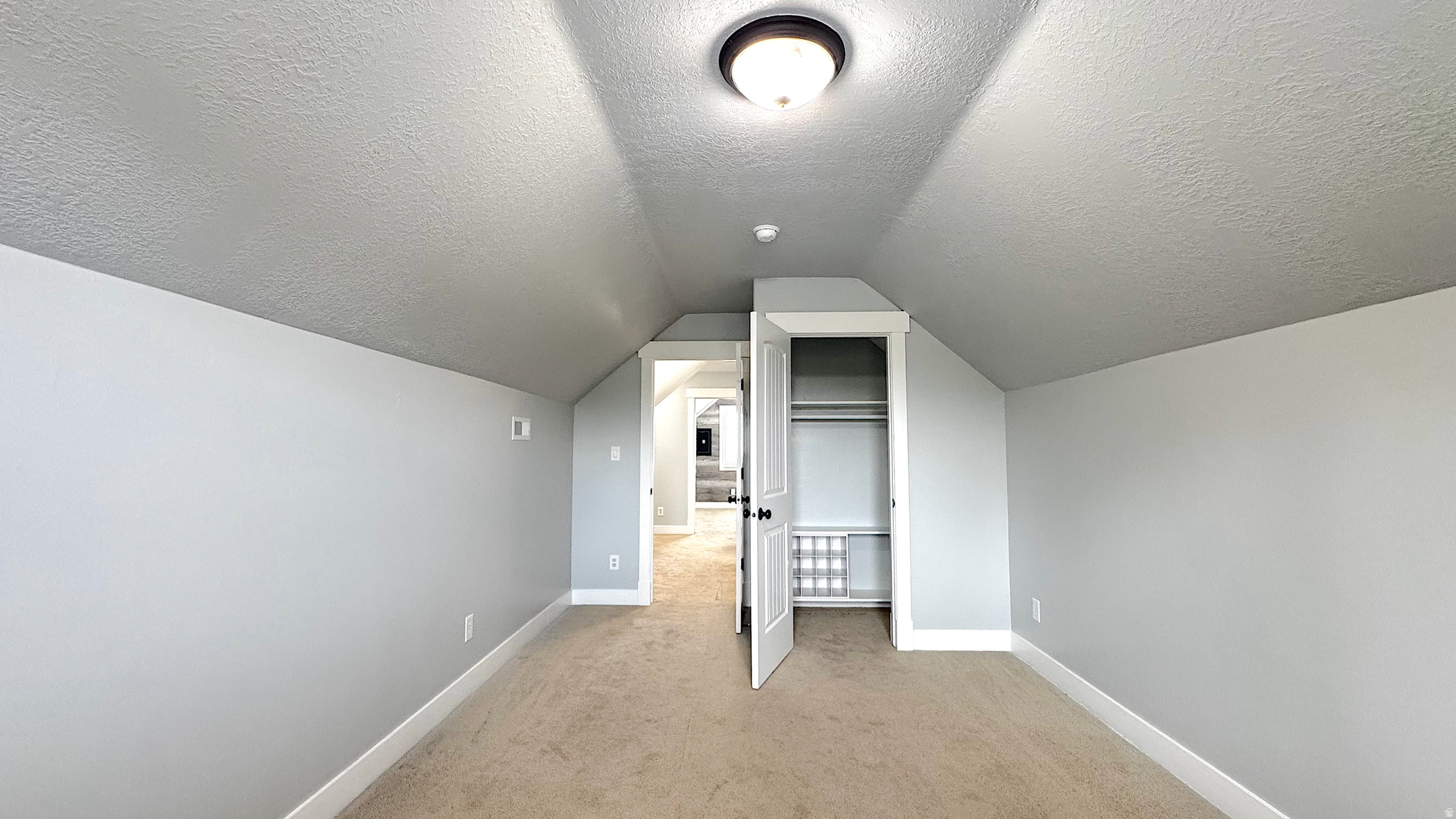 SOUTH WILLOW RANCHES - Residential