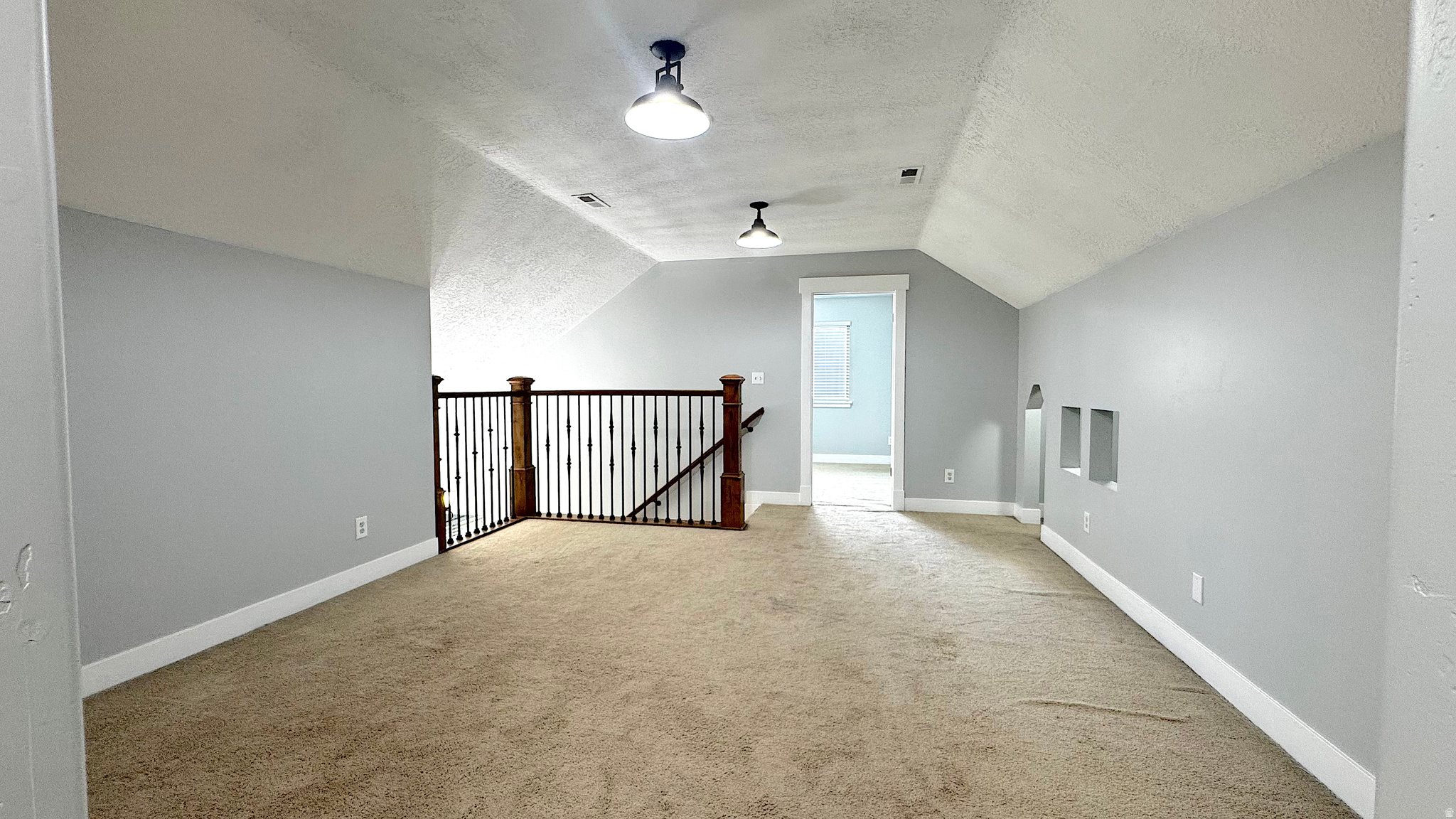 SOUTH WILLOW RANCHES - Residential